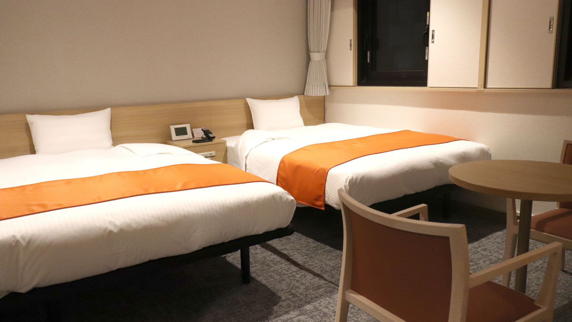 ツインルームB-Type