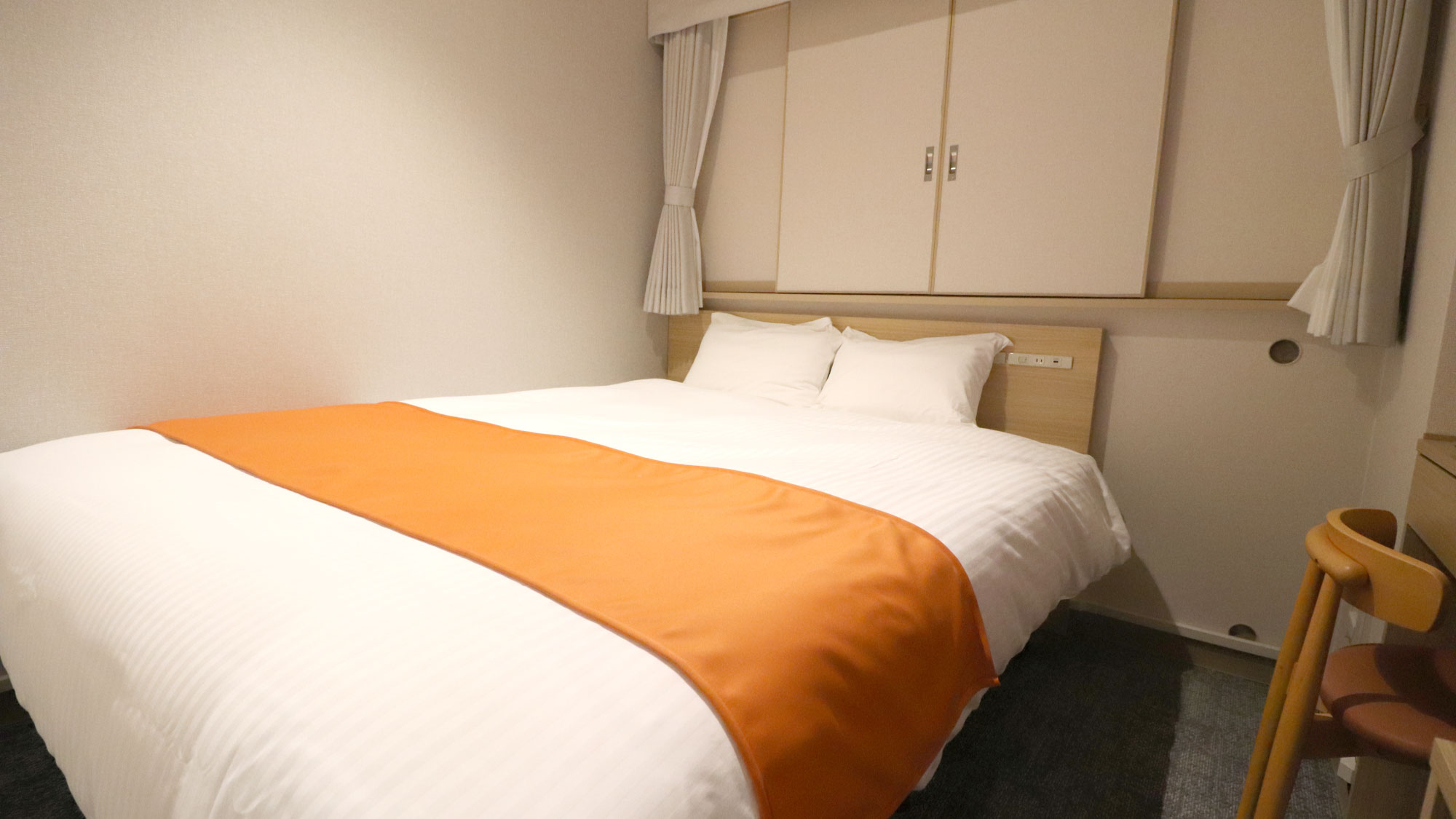 ダブルルームB-Type