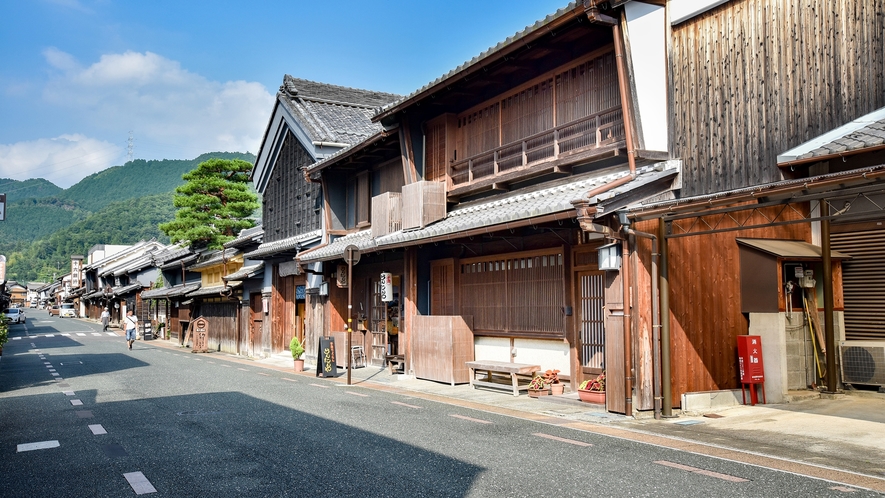 *■うだつの上がる町並み■江戸時代の情緒が漂う街歩きをお楽しみください。