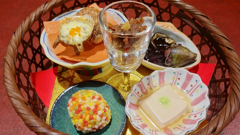 【海鮮満喫プラン】金目鯛・伊豆牛・鮑・地魚舟盛り｜伊豆の4大美味を味わう大人の美食旅