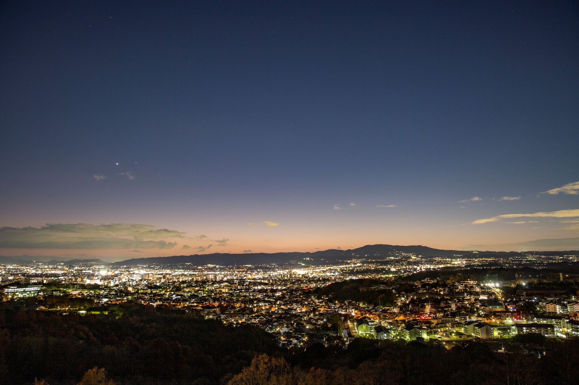冬のご褒美旅　お得な3月までの平日限定　スイートルーム泊まろう　和食堪能夕朝食付きプラン