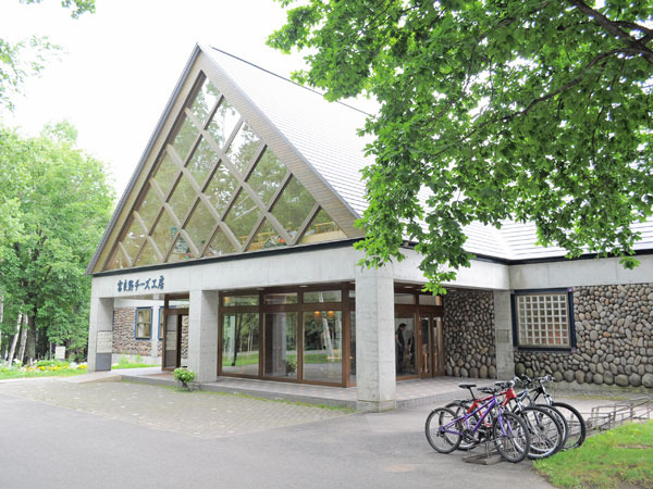 [Furano Cheese Factory] Furano's delicious cheese ♪ You can also experience handmade cheese.