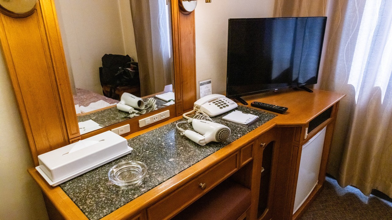 客室デスク