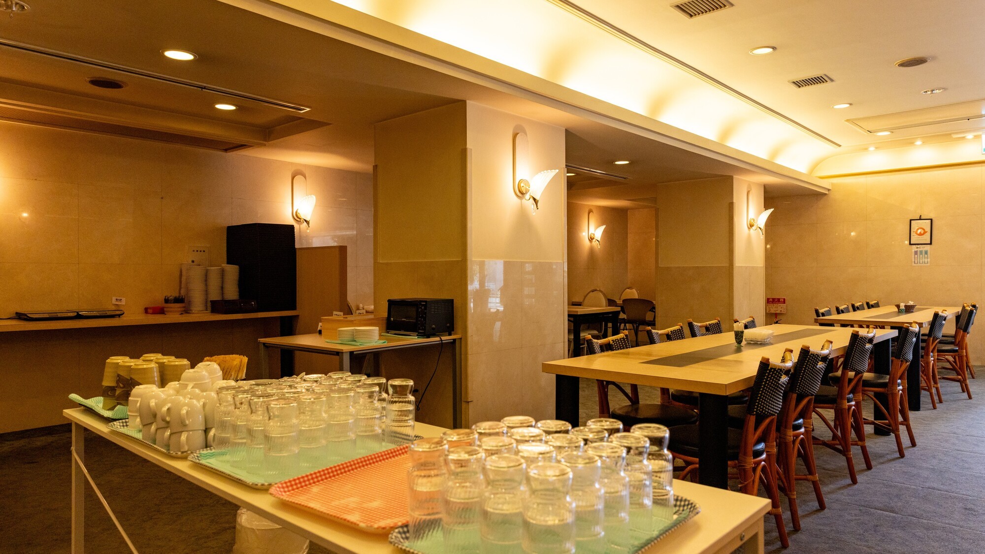 朝食会場