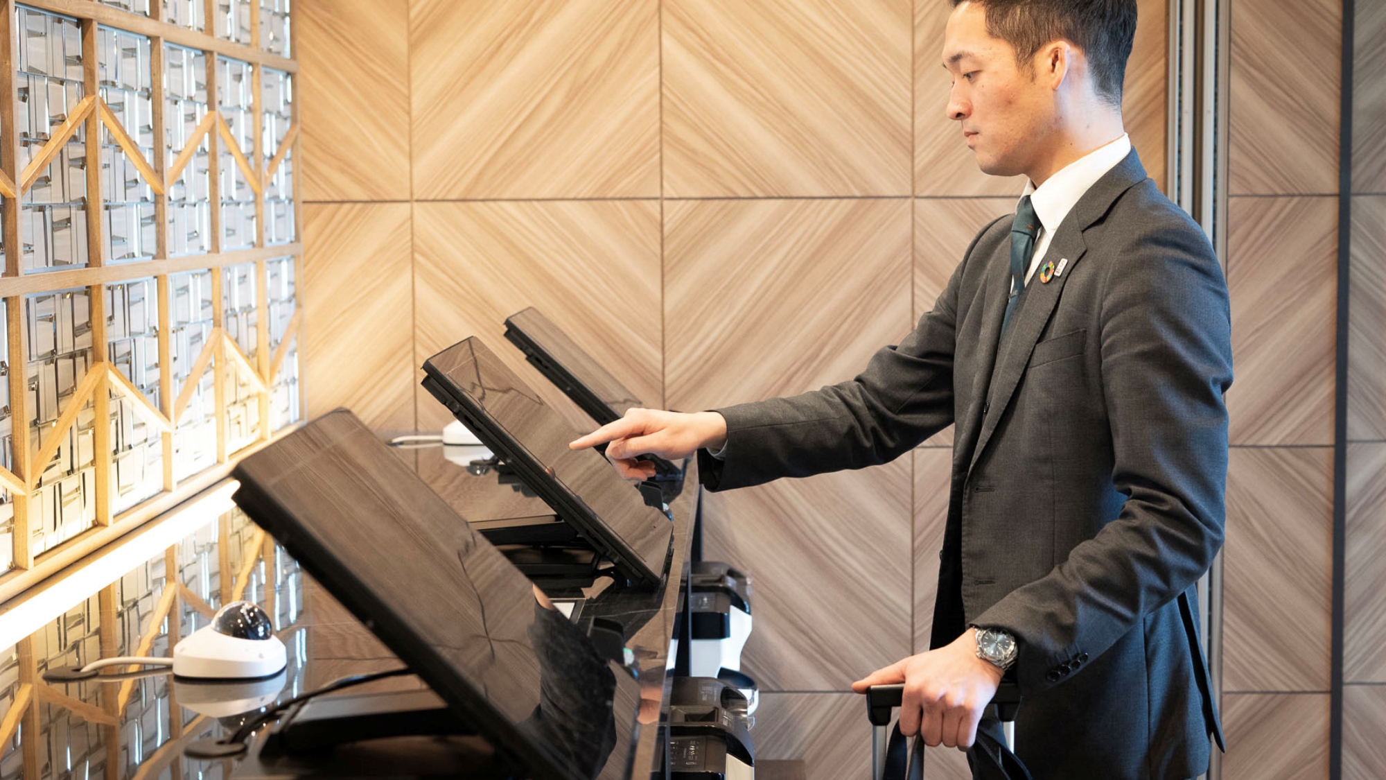 フロントに並ばずスムーズなチェックイン