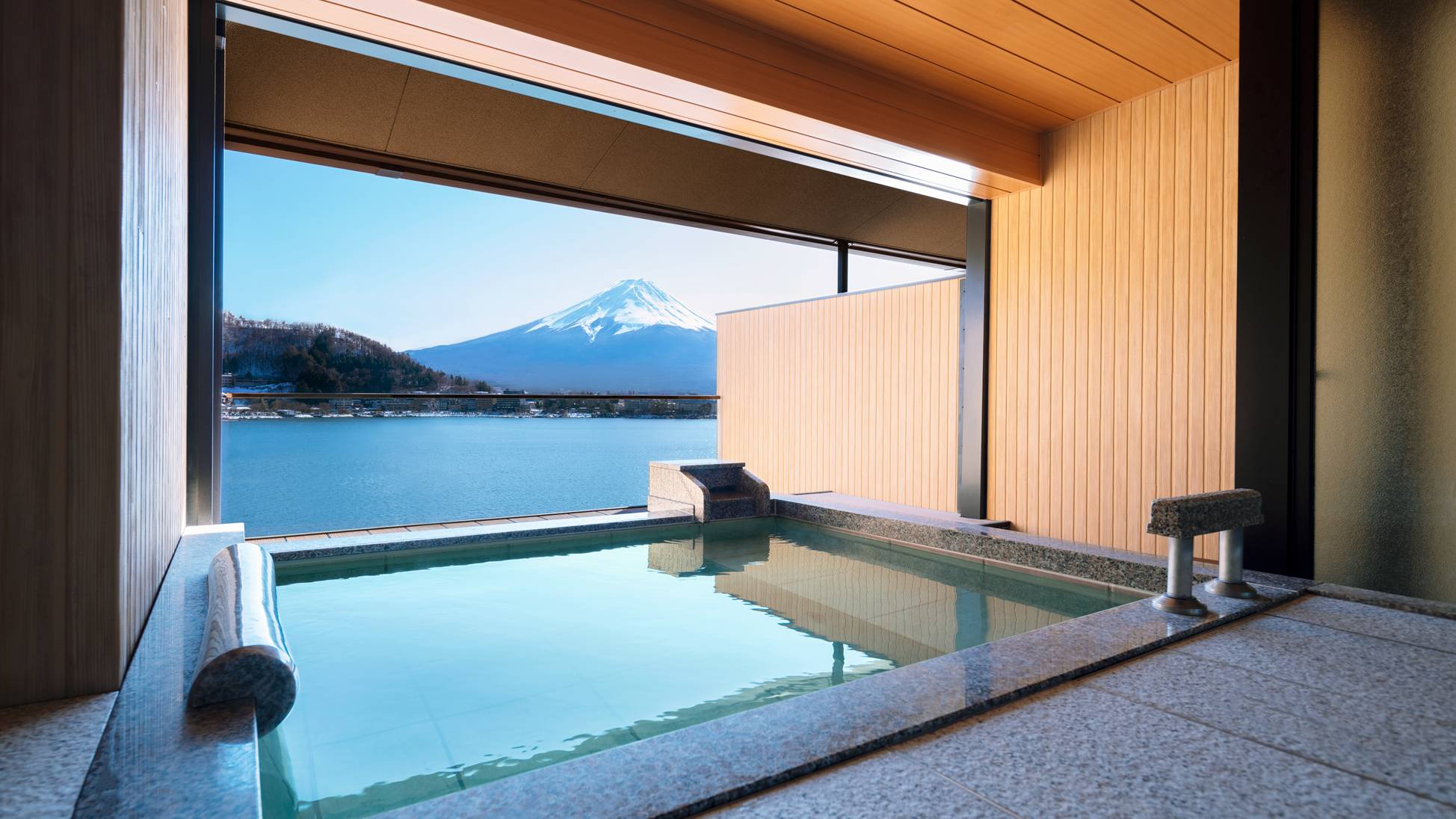 露天風呂付デラックス 一例