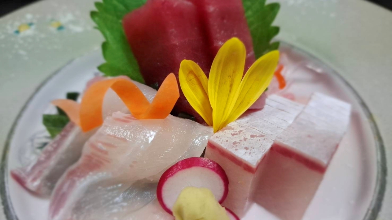 【早割14】美味探訪！少し軽やかに旬の味を愉しむ平日限定特別プラン