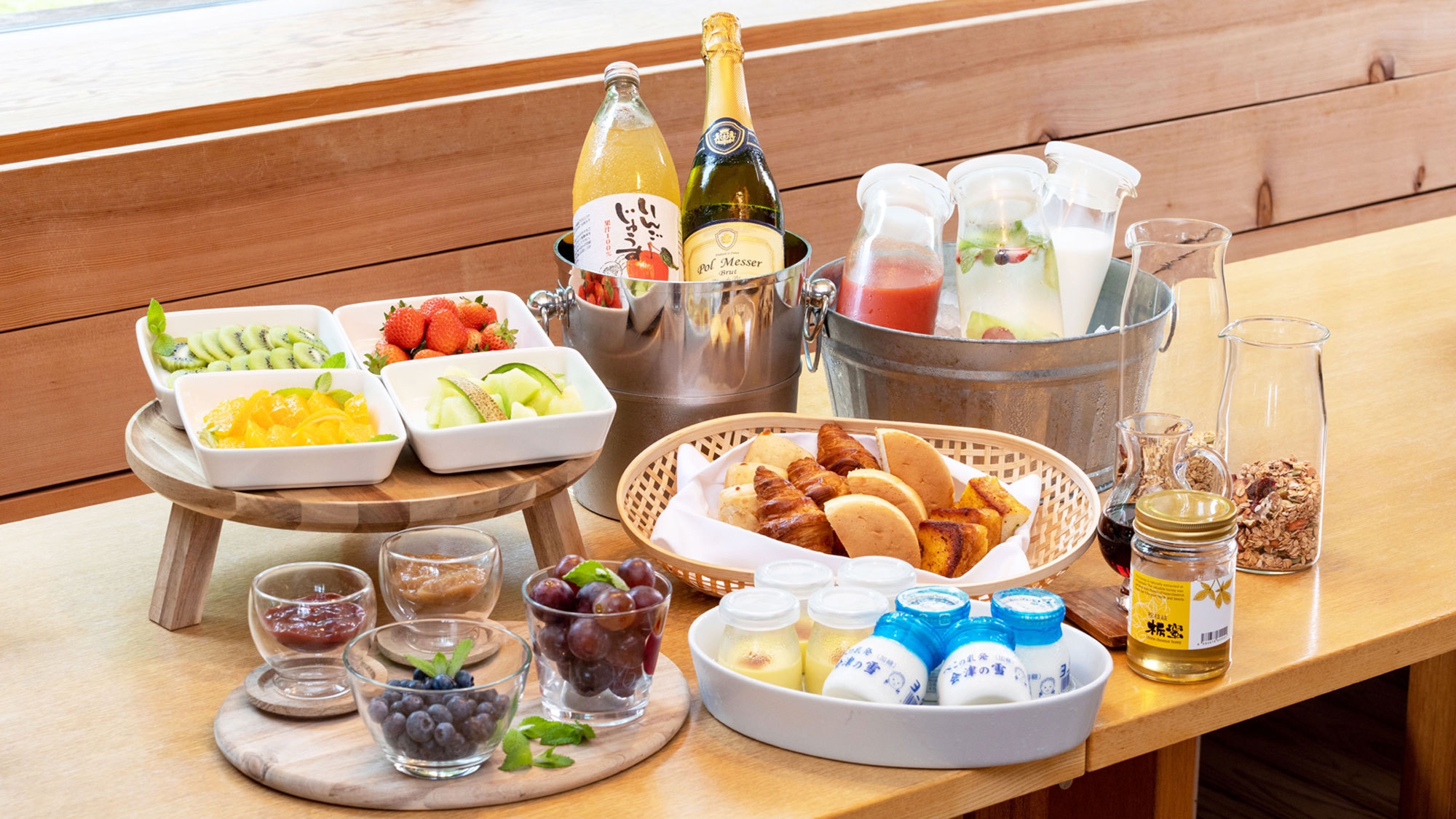 【お日にち限定】旅の夜は、お好きな時間に。1泊朝食付プラン