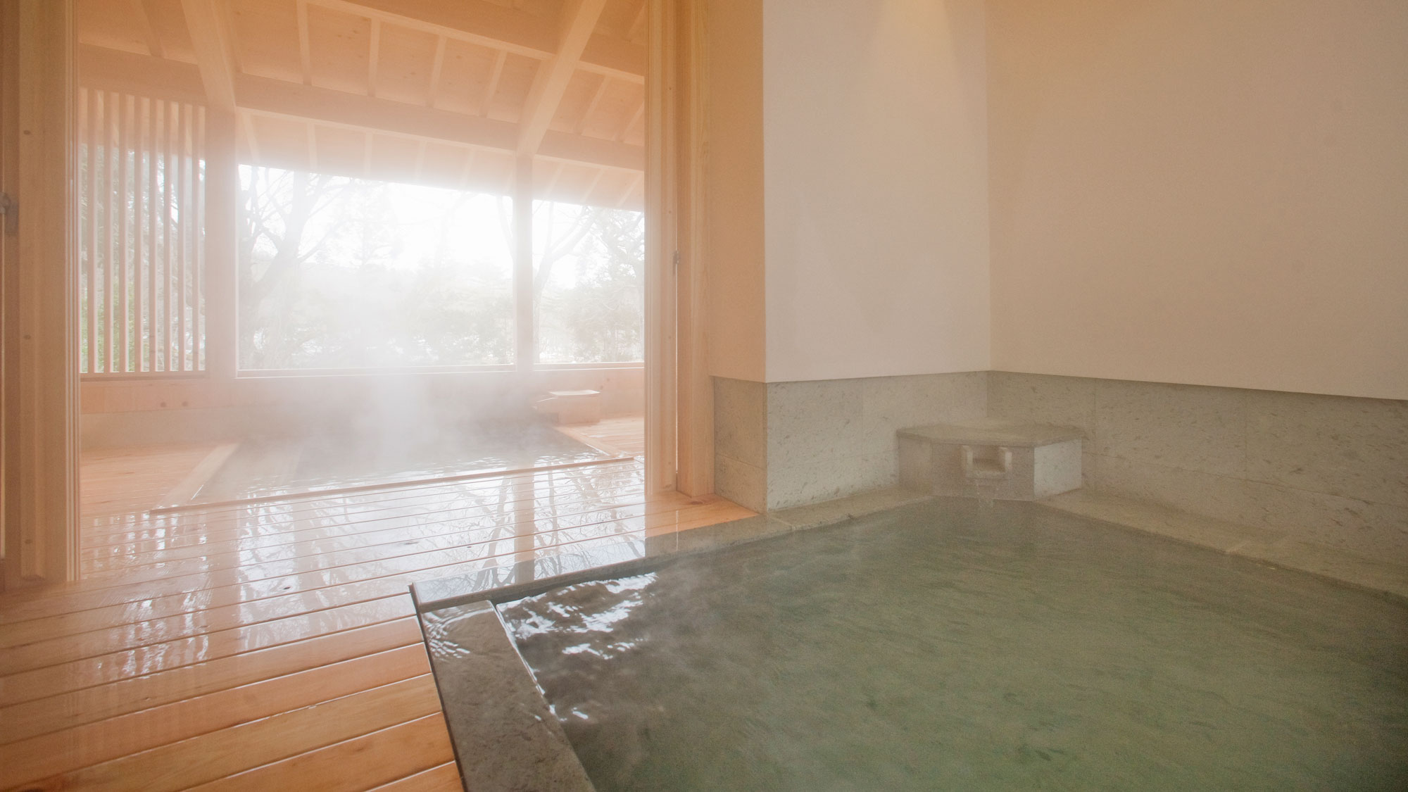 【本館大浴場／男湯＊】じんわりと体が温まります