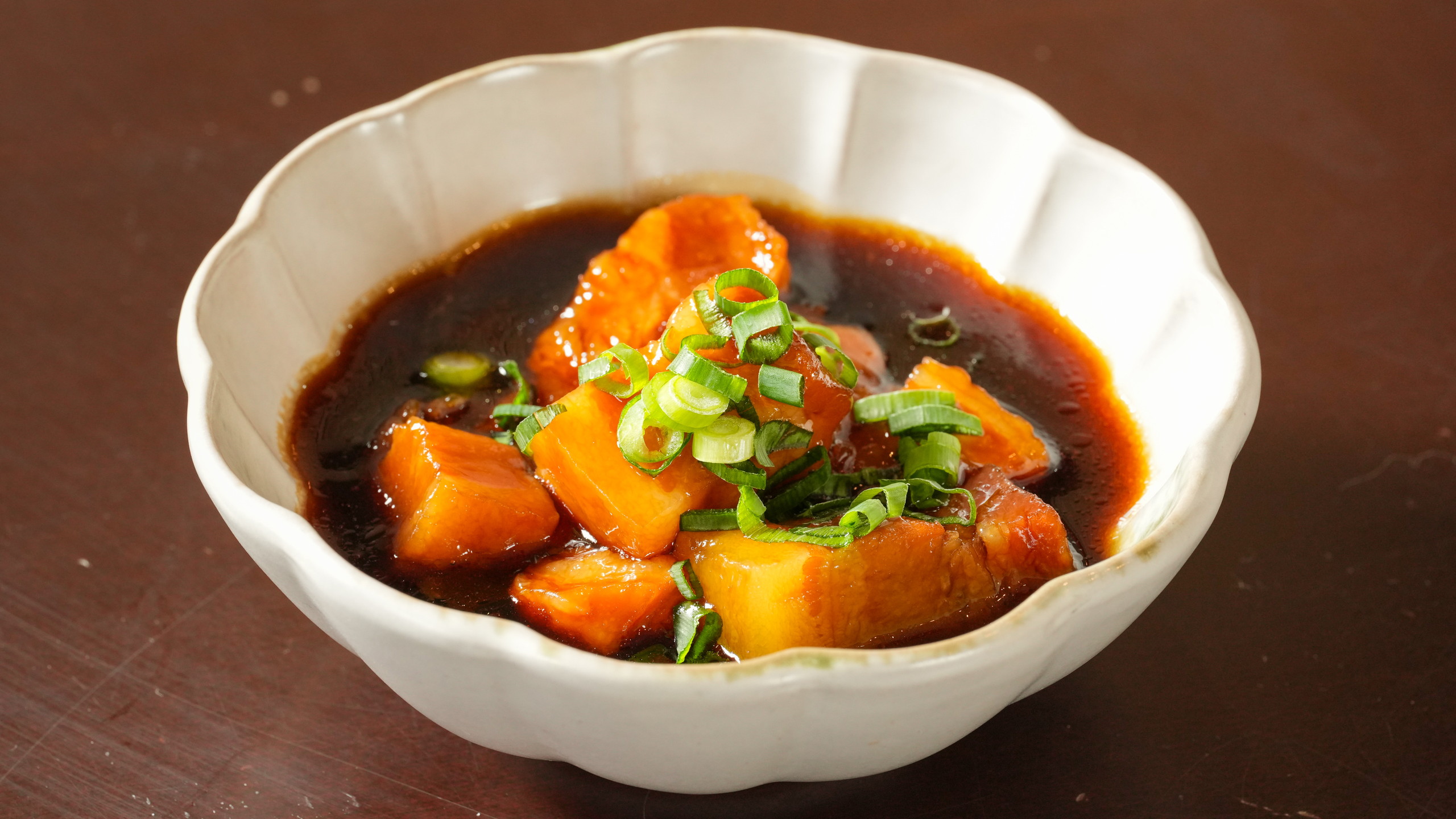 メイン料理例:肉