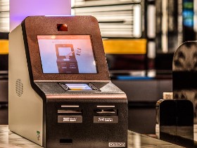 1秒チェックイン機   