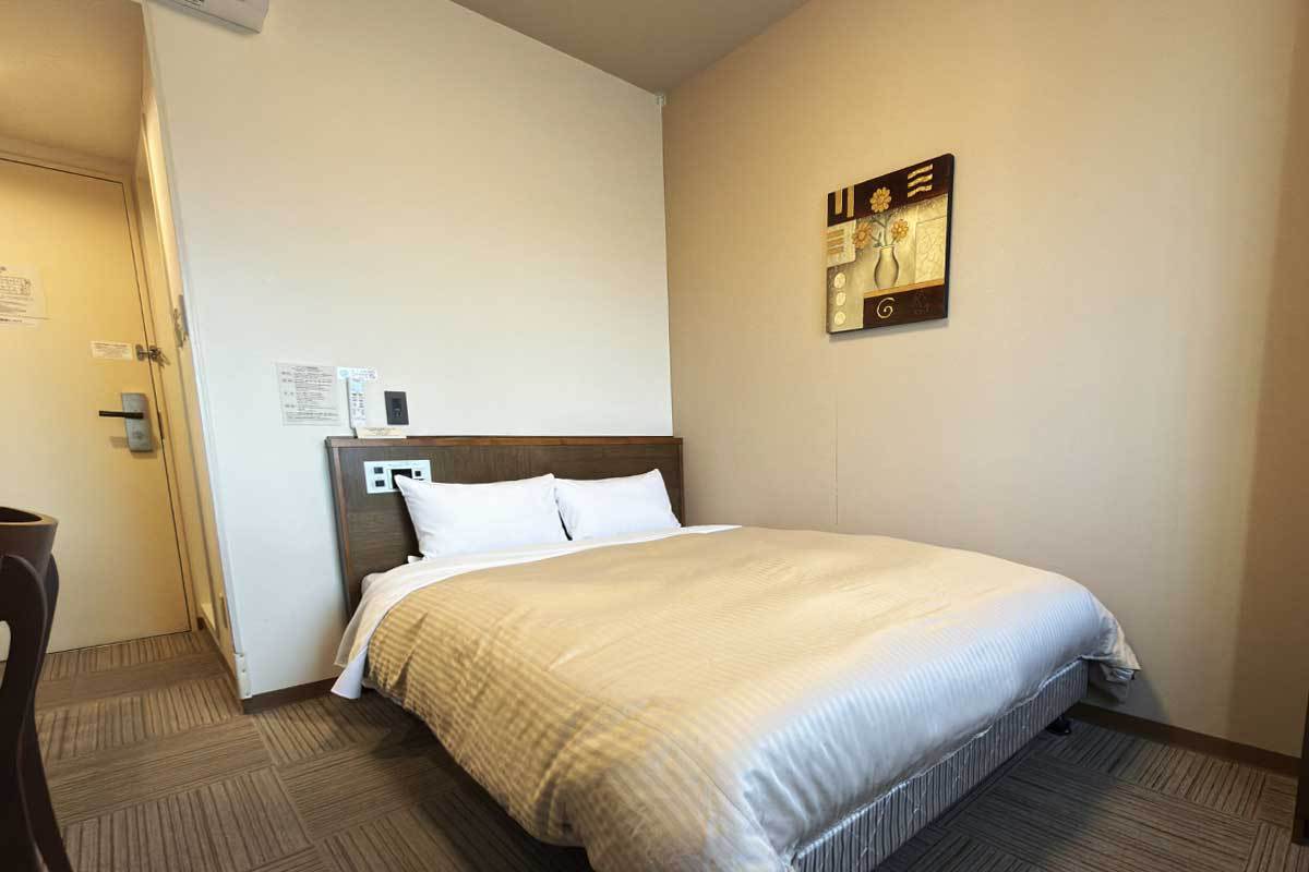 セミダブルルーム