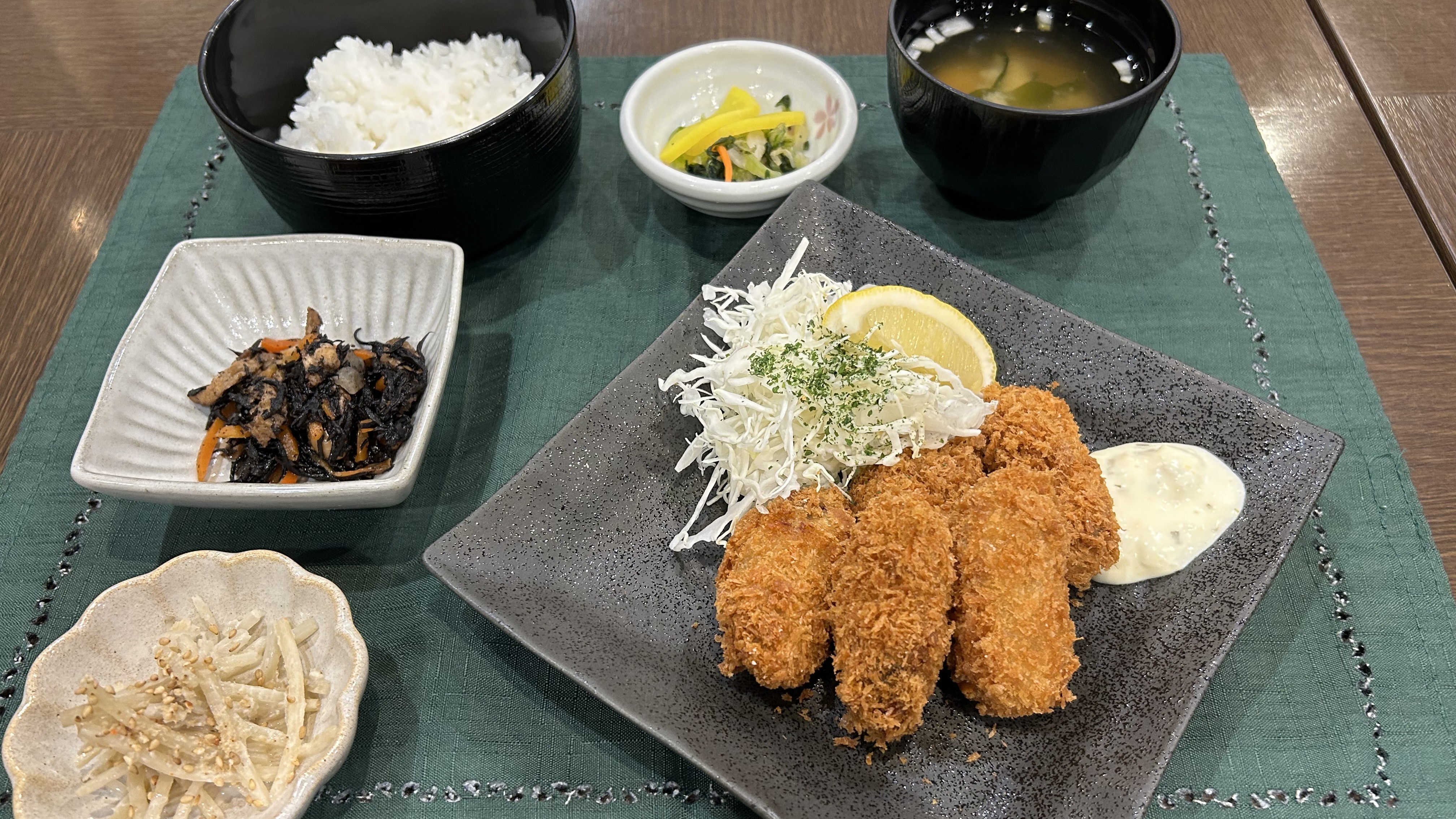 【花々亭】日替わり定食付プラン・メニュー例「カキフライ定食」