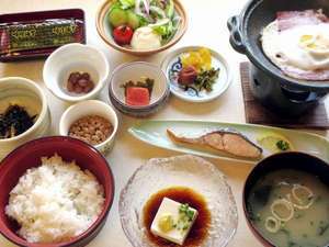 【春セール実施中！】ビジネスにお勧め　◆朝食付き◆　朝から元気に　朝食＆温泉