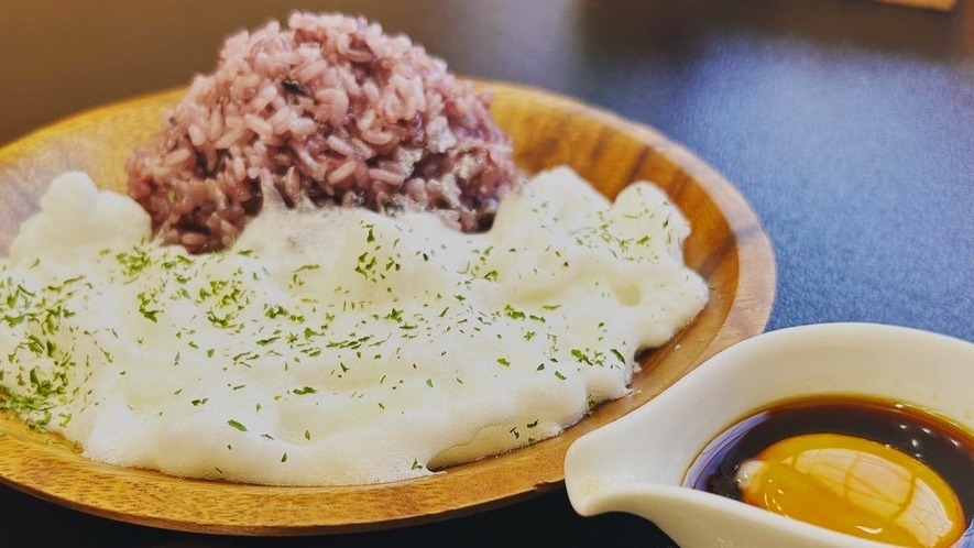 ご朝食／一例　洋風卵かけご飯