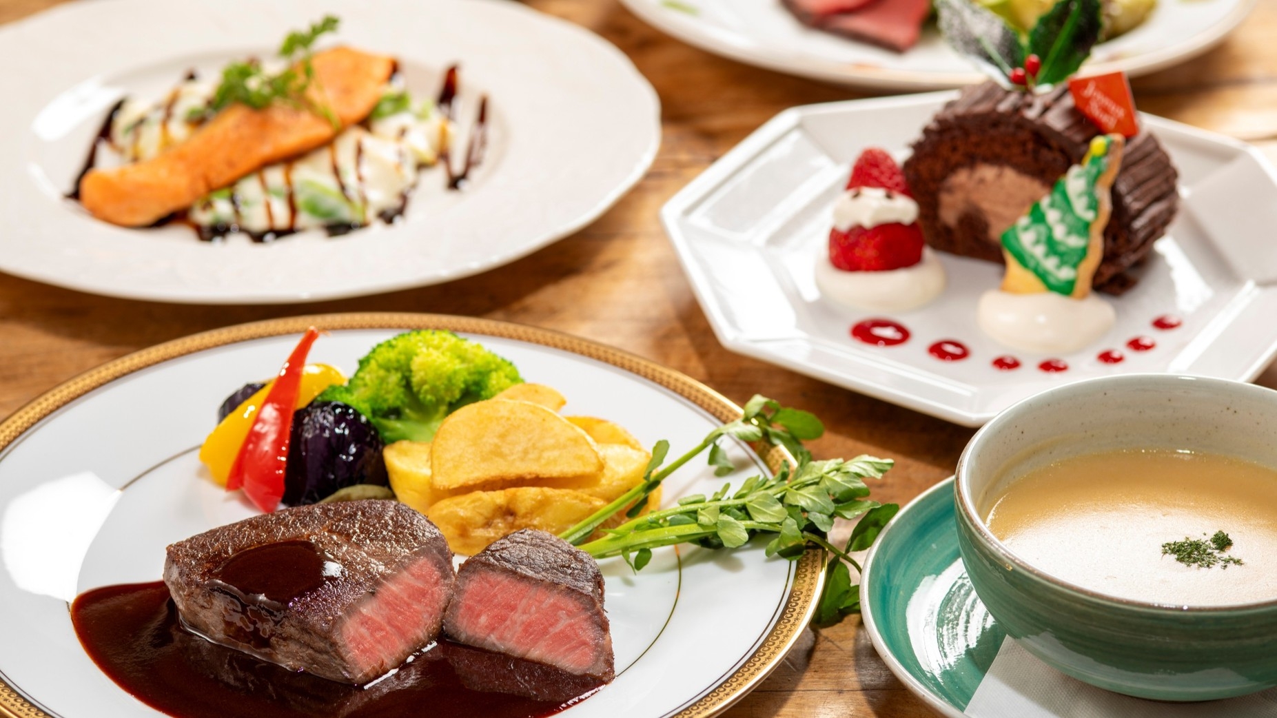 ★12月20日〜24日限定★《クリスマス限定ディナー》足柄牛を使った洋食コース＋クリスマスケーキ♪