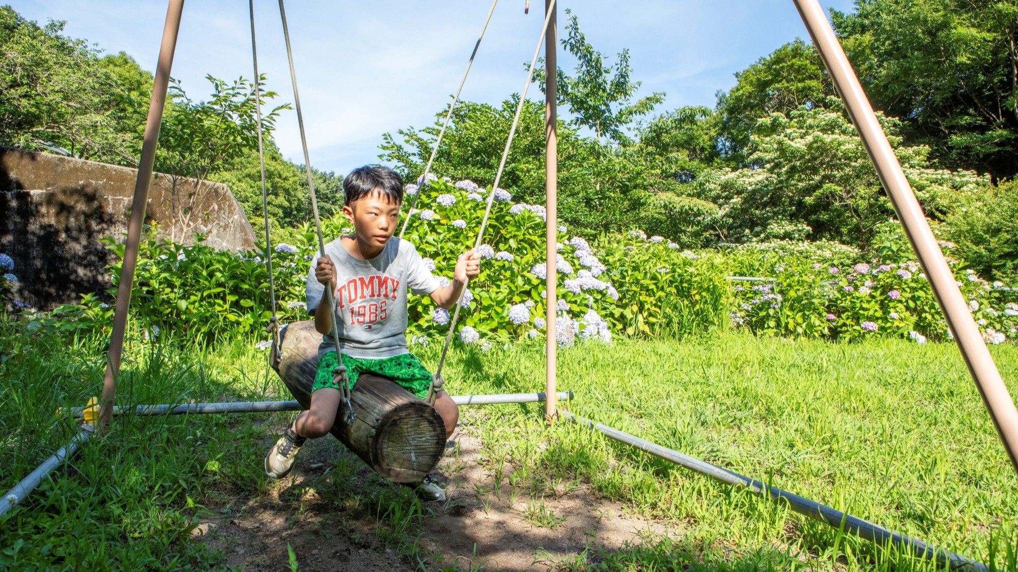オーナー手作りのブランコで遊ぼう★