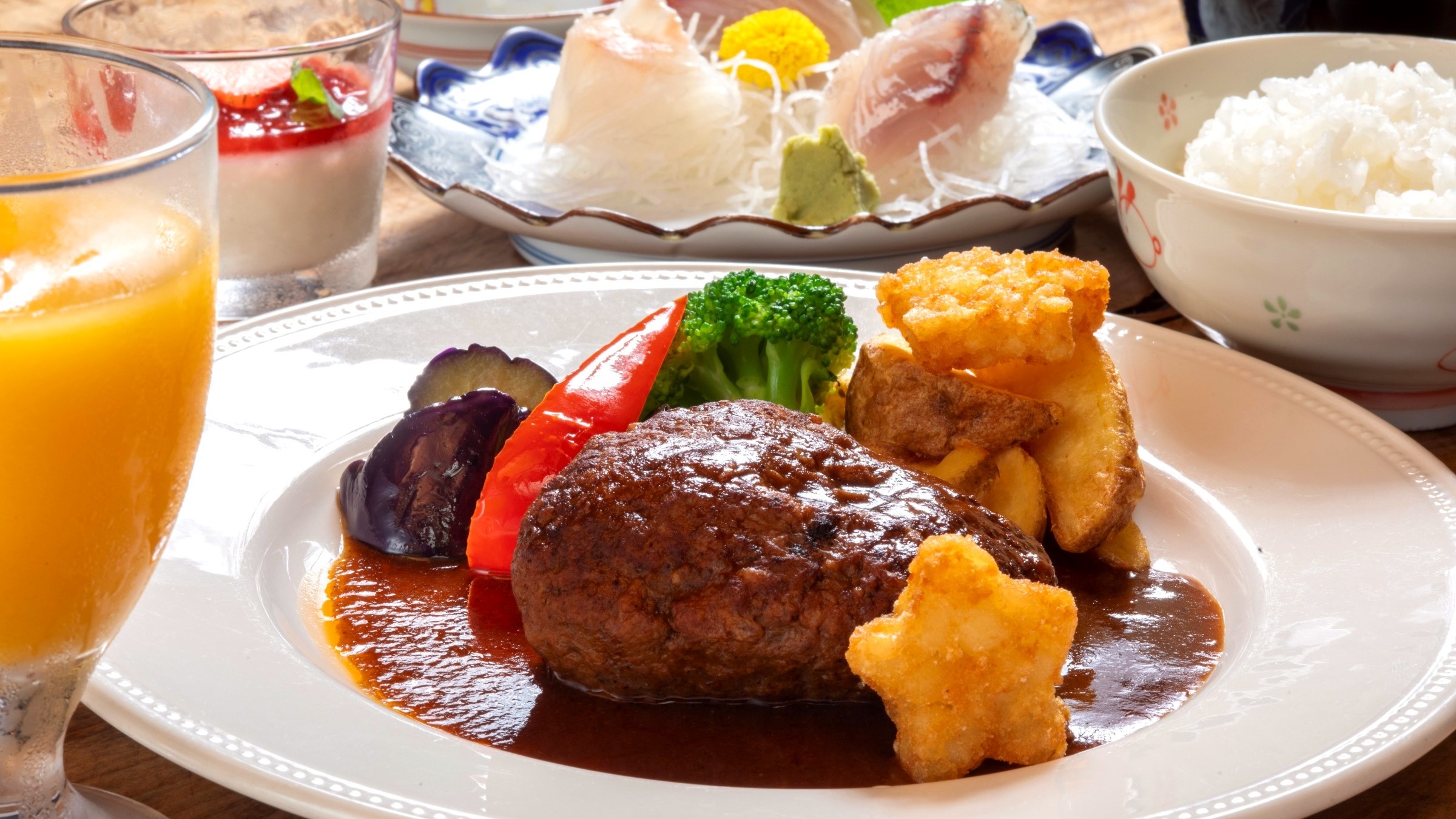 【お子様夕食】大人も羨む、本格手作りハンバーグ