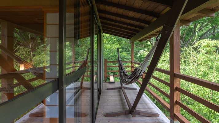 【離れ室生 庭園と竹林一望 】源泉掛流し露天風呂 檜＋伊豆石