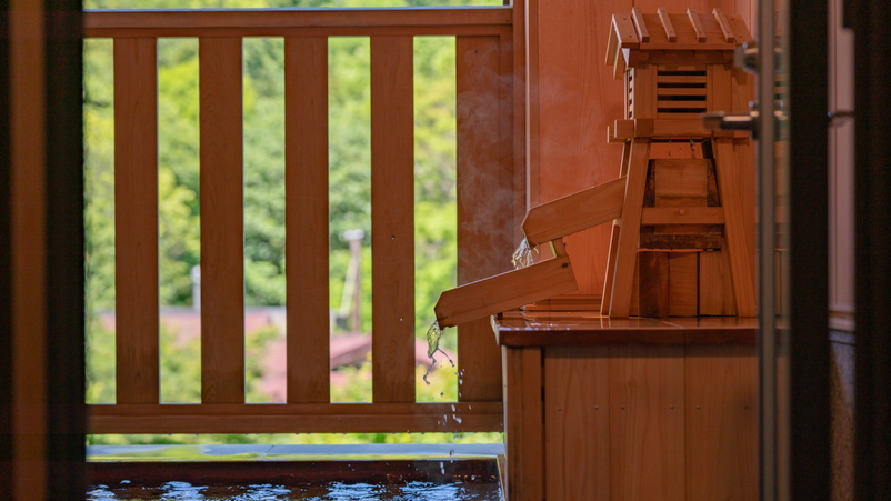 【和風庭園一望 2階和洋特別室 角部屋】源泉掛流し半露天風呂