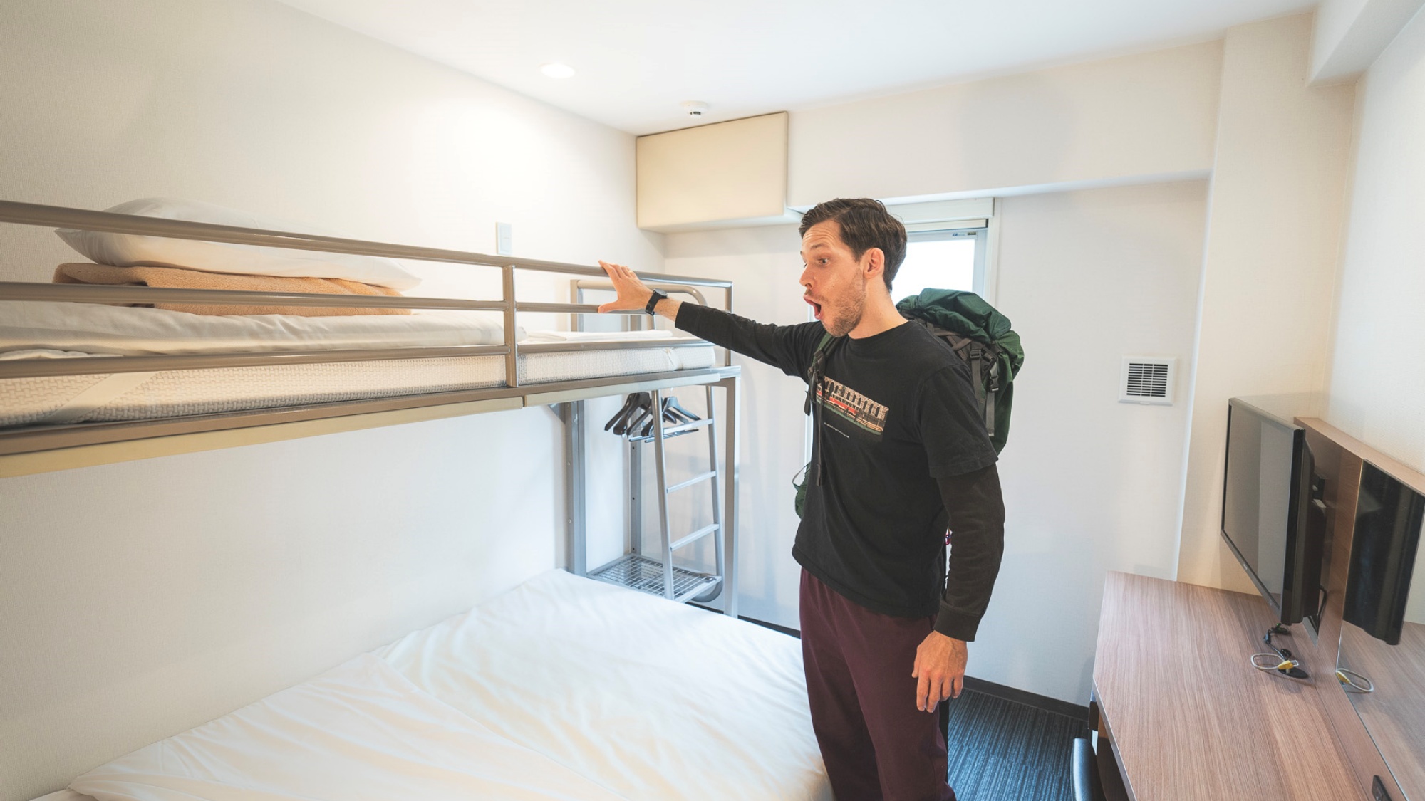 1名利用でも上段が荷物置きに使えます