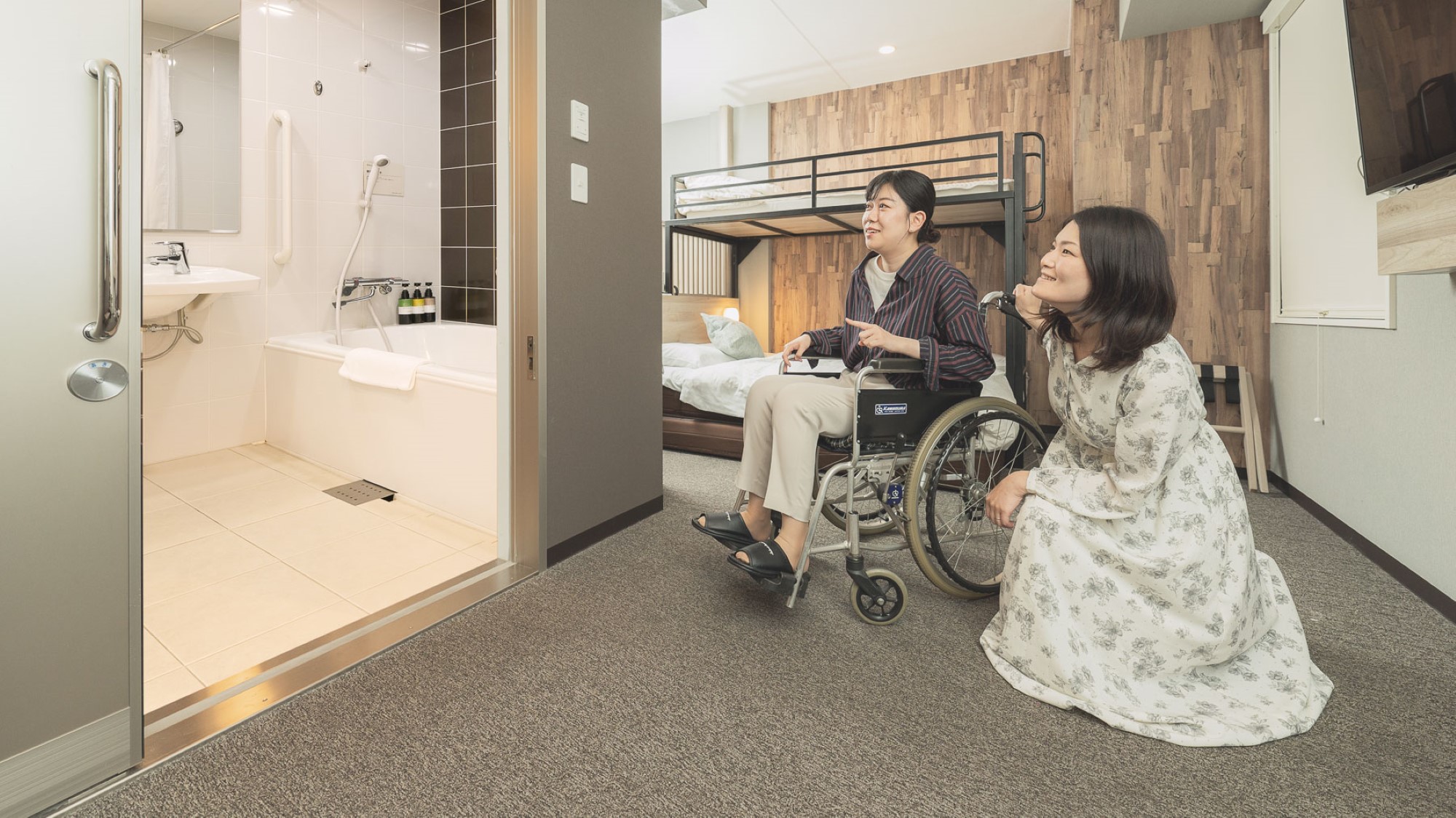 車椅子のお客様にも、安心してご利用いただけるお部屋です　※使用感イメージ