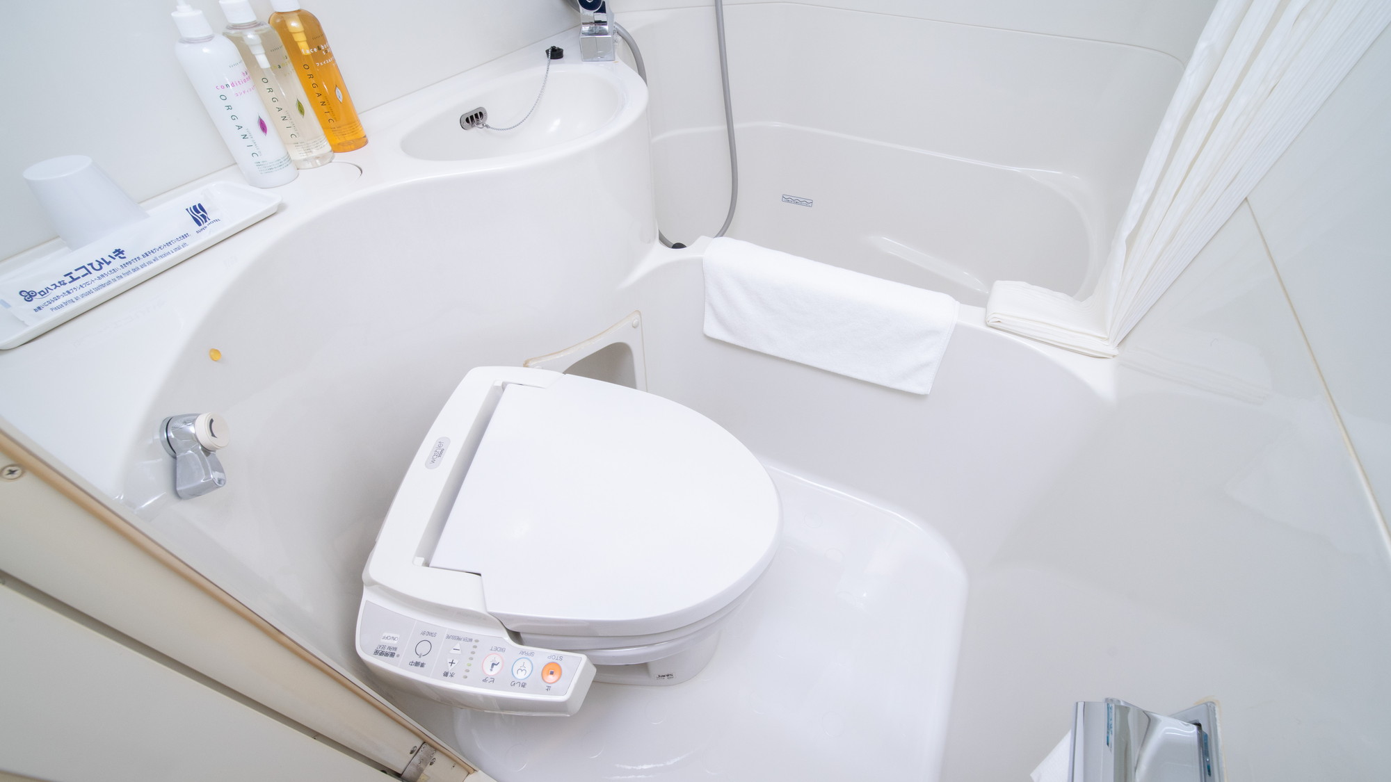 全室にユニットバス完備