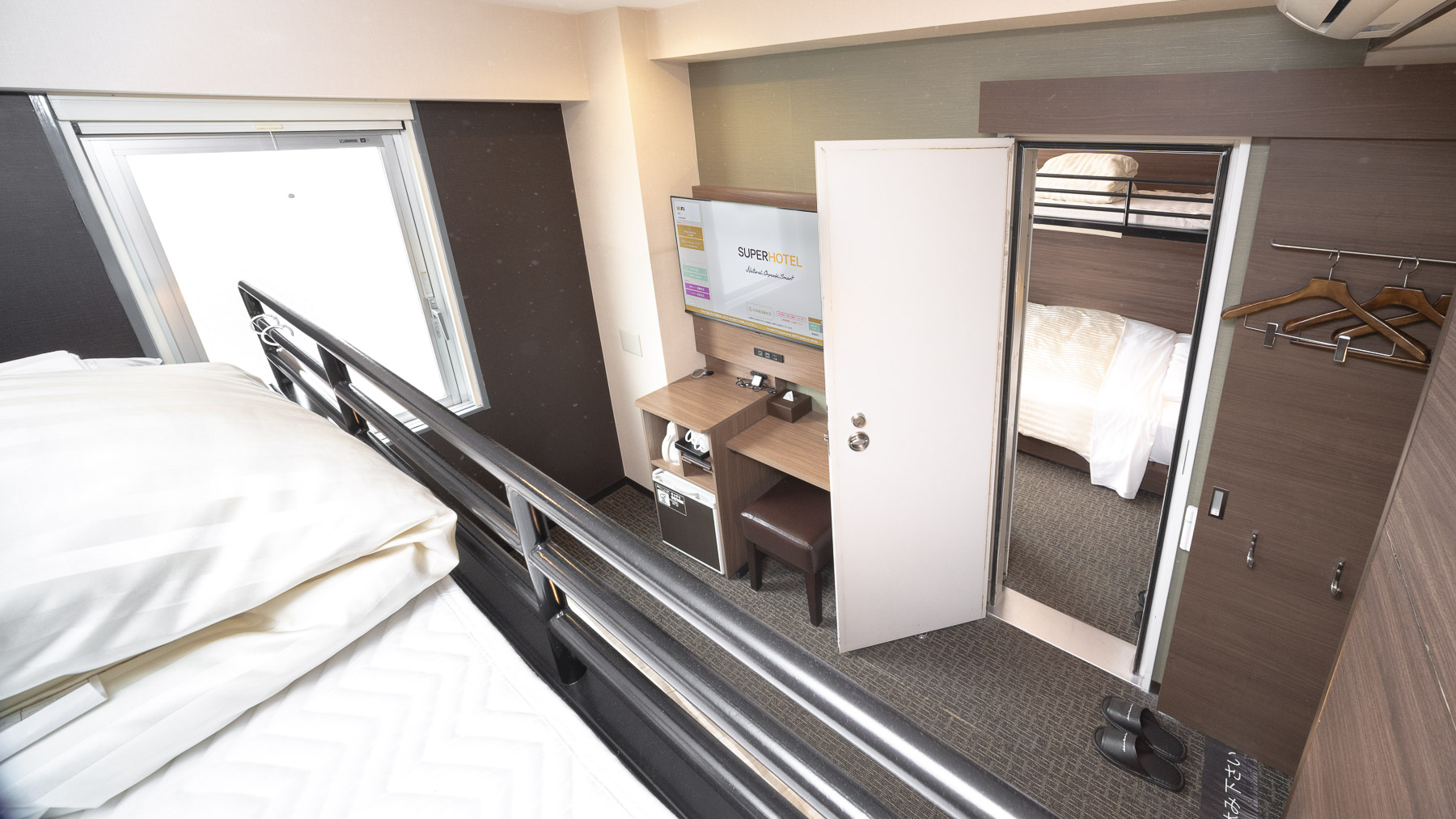 150㎝幅ベッド2台＋90㎝幅ロフトベッド2台