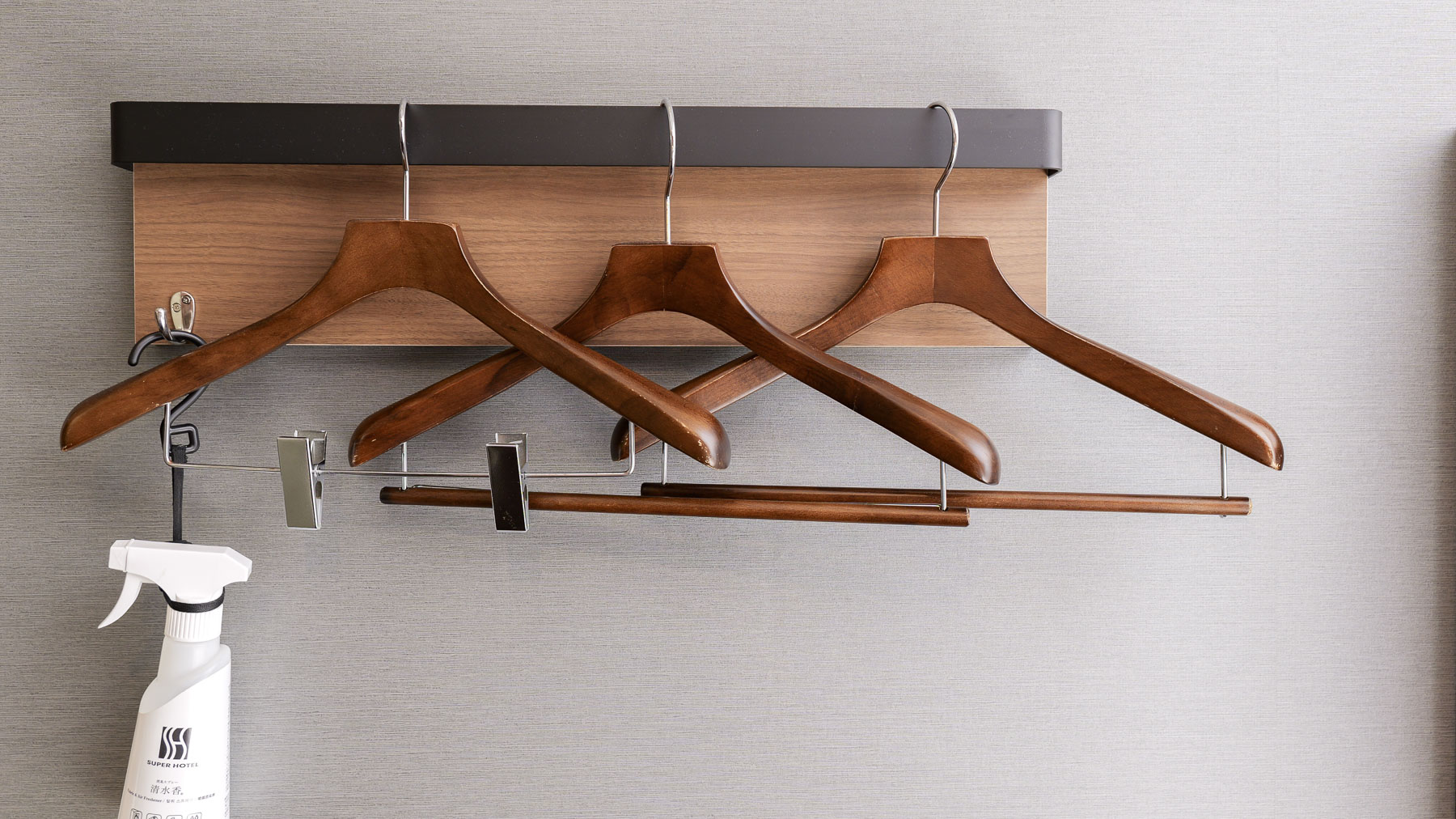 気になる匂いもスプレーでしっかり消臭