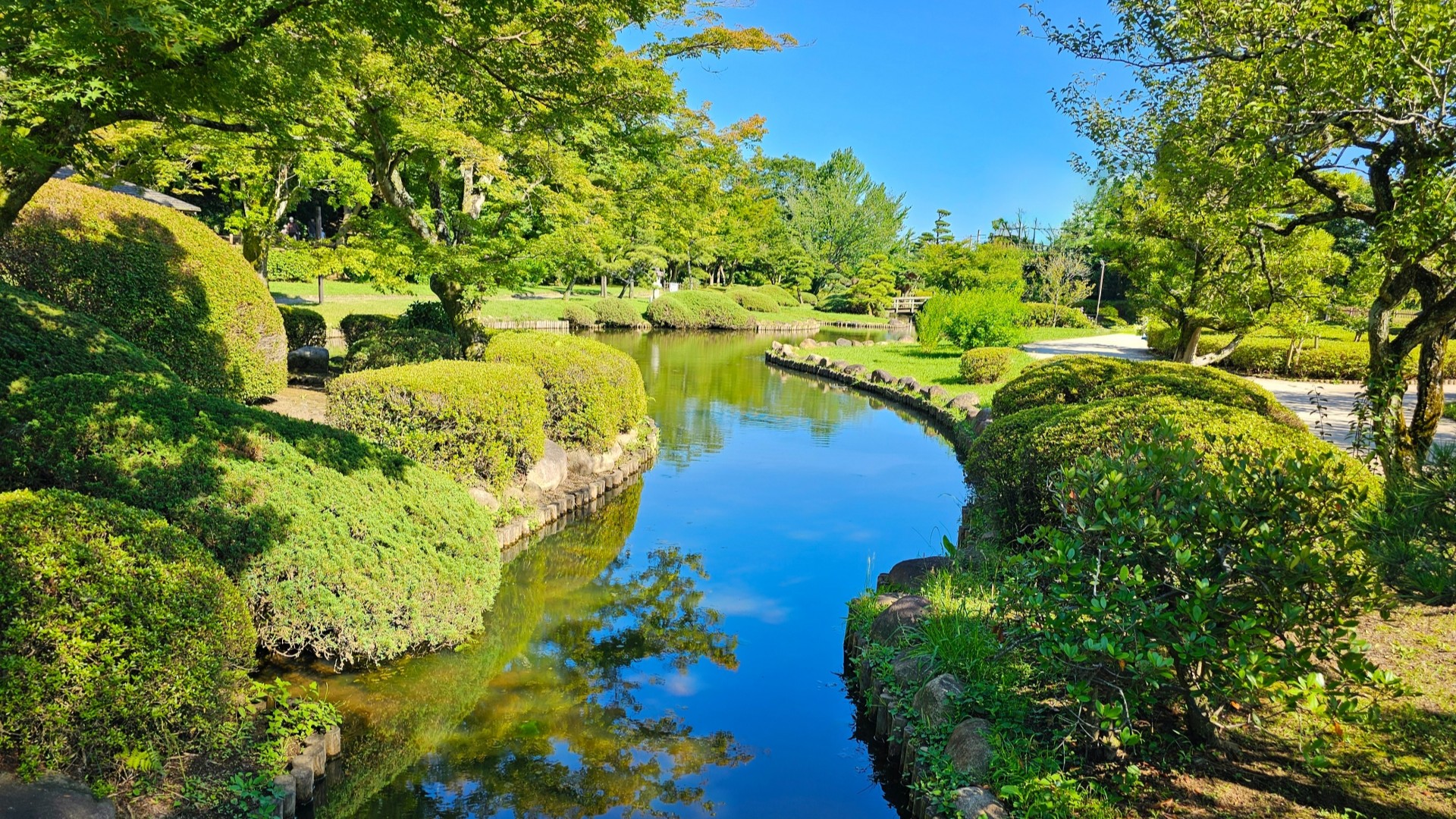 【日本三名園・偕楽園】当館から徒歩約10分