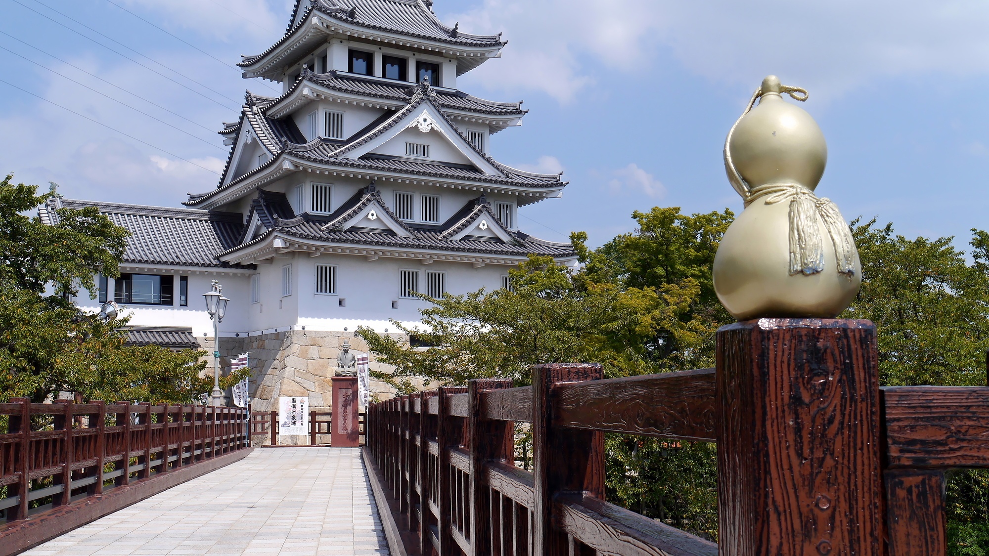 【当館から徒歩7分】大垣城。日本の四季豊かさをお楽しみください。