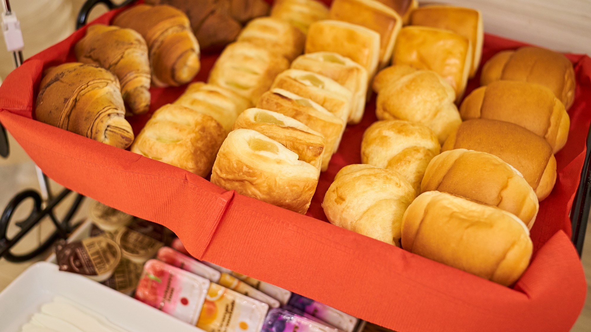 ごはん派もパン派もお楽しみいただけます