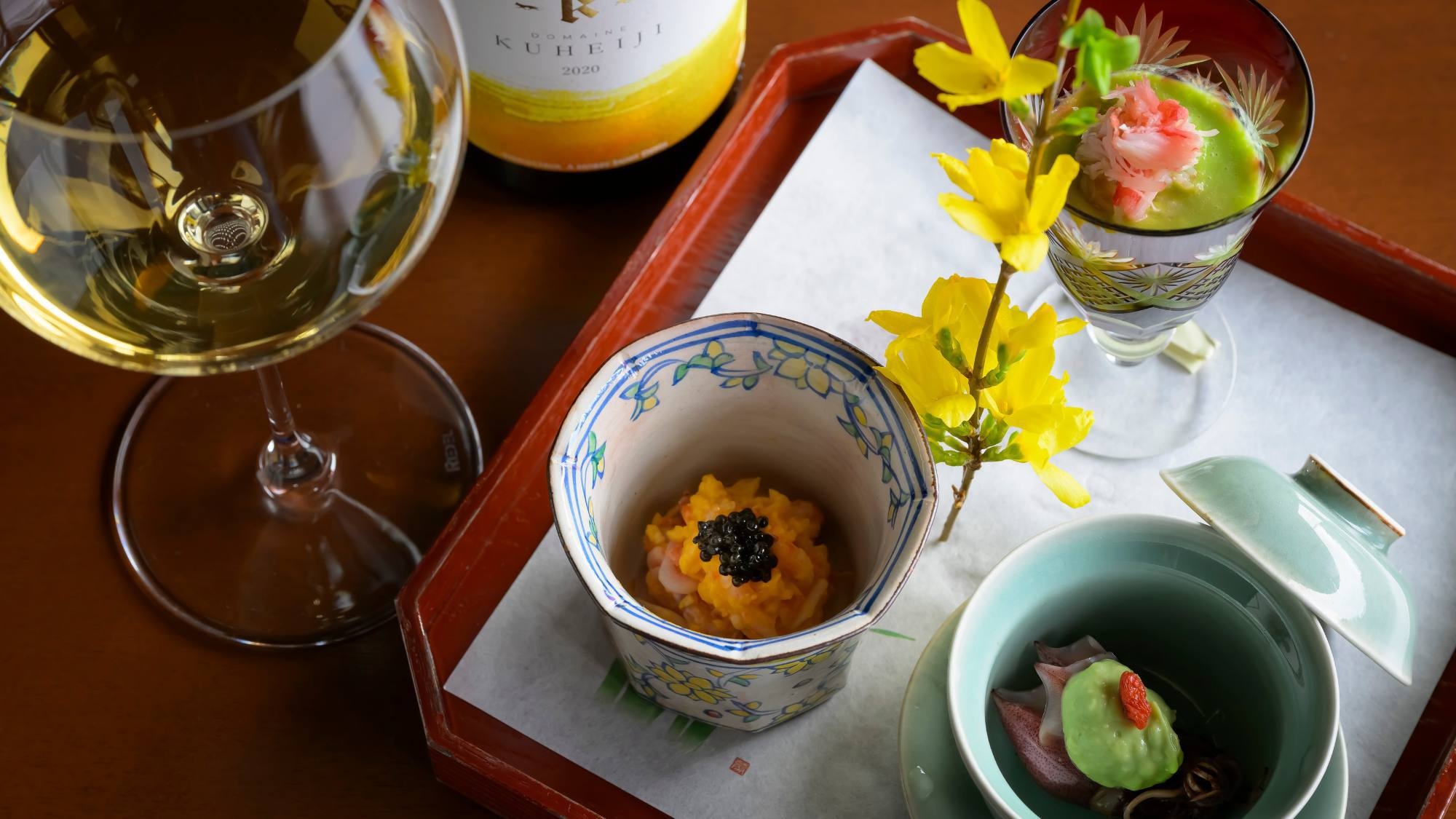 ご夕食時ワンドリンク付〜こだわりの食と温泉に癒される、何もしない贅沢な休日を