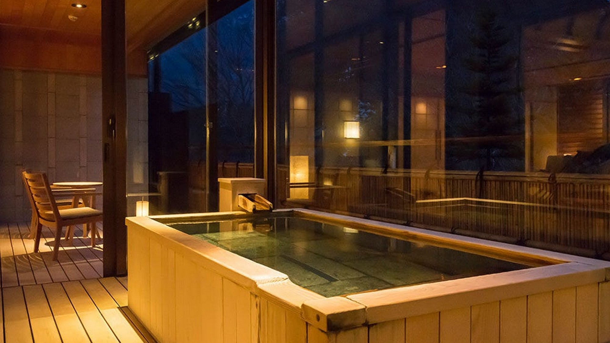 【5％OFF】【楽天スーパーSALE】贅沢な大人の休日〜美食と温泉を楽しむ旅〜ワンドリンク特典付