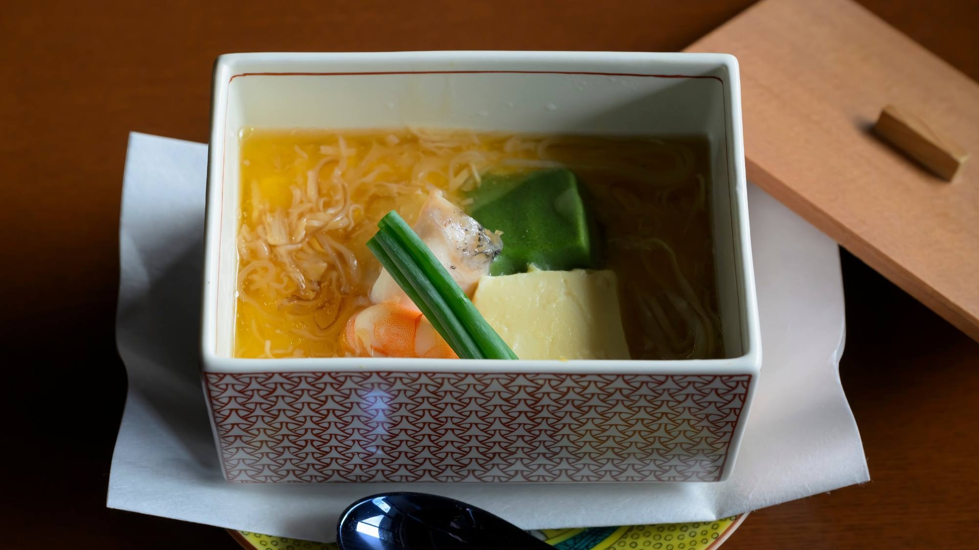 「旬撰百花」〜料理長が厳選した旬の特選素材をじっくりと味わう特選コース〜美食を愉しむ宿