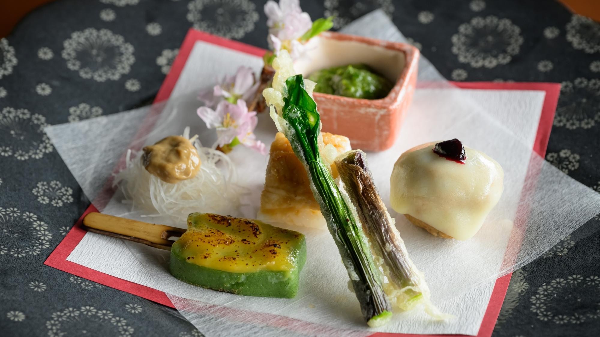 一皿に凝縮された、奥伊香保の春の情景。
