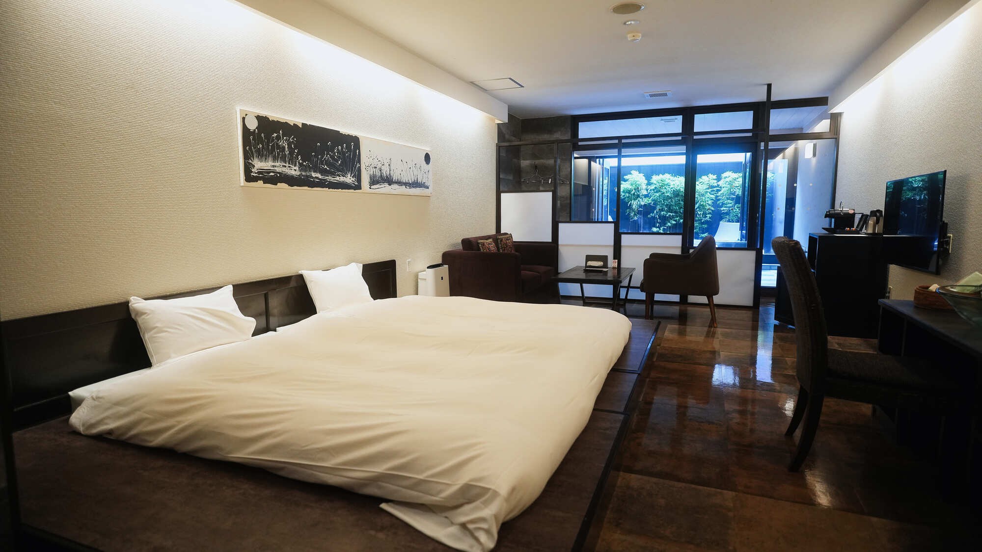 デラックスルーム