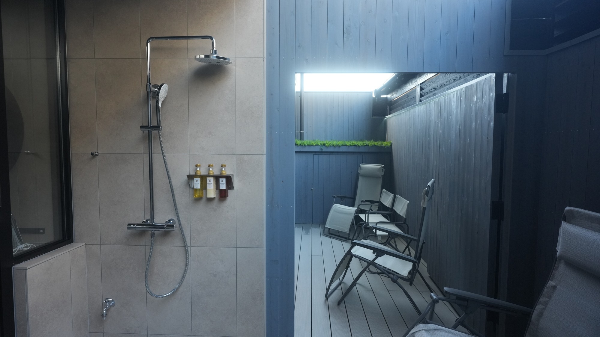 サウナ付きコネクティングルーム