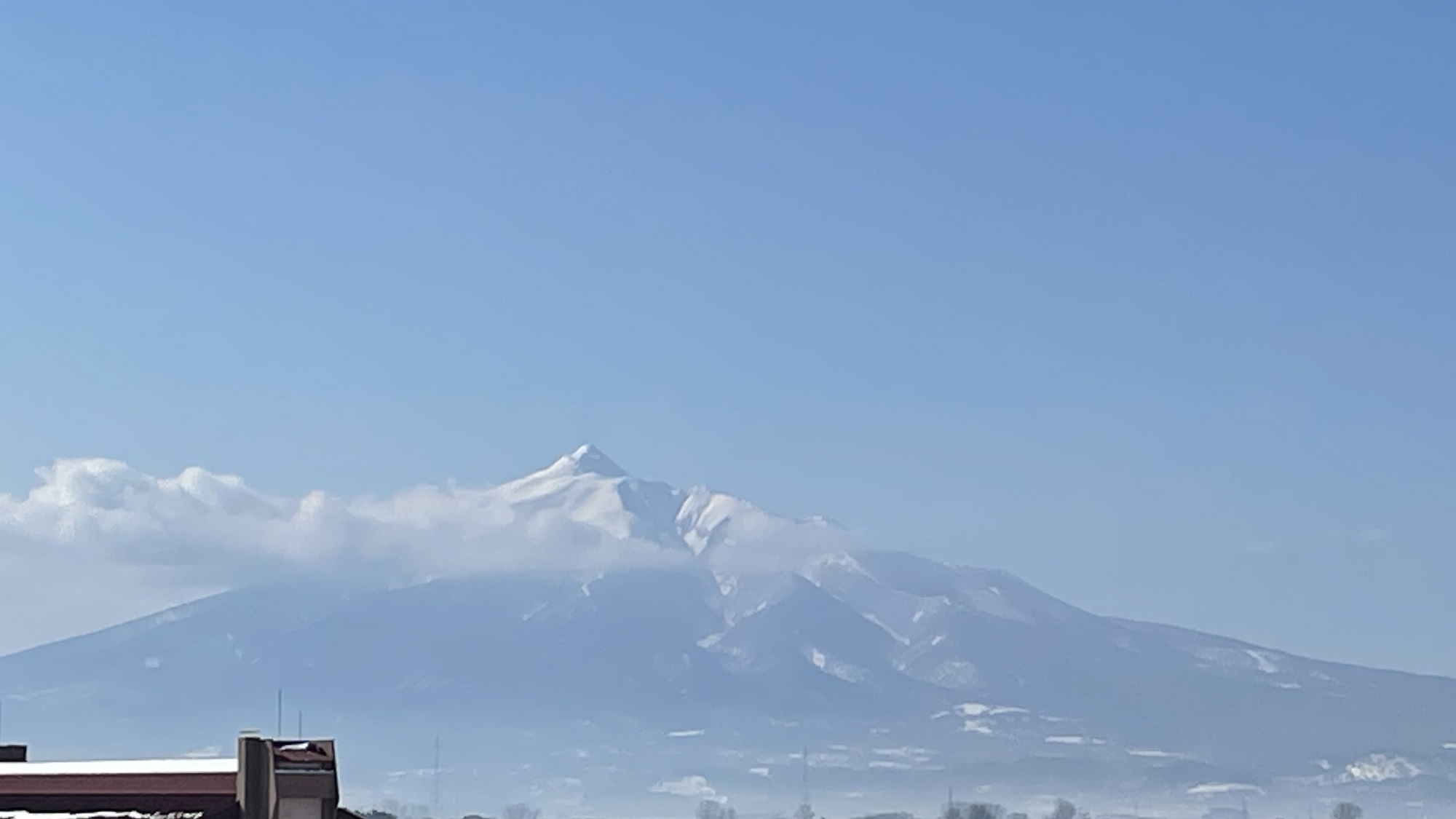 冬の岩木山