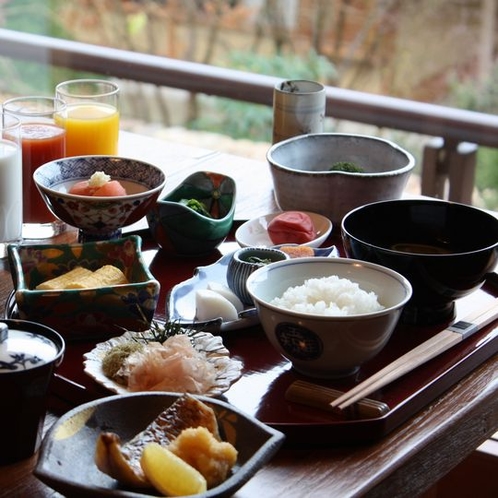 ご朝食一例（和定食）