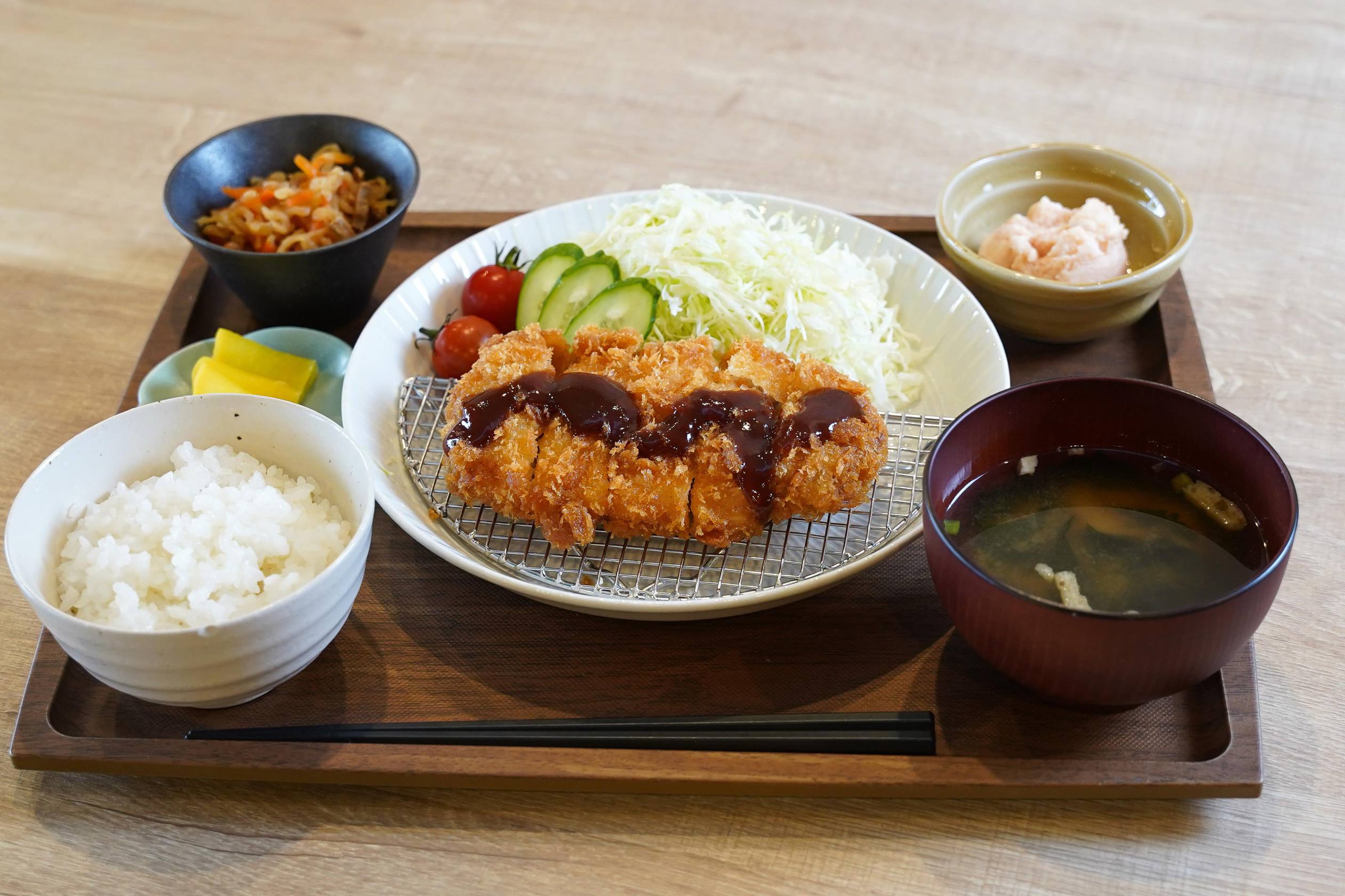 平日限定!!1泊2食付きこだわりの夕定食付きプラン