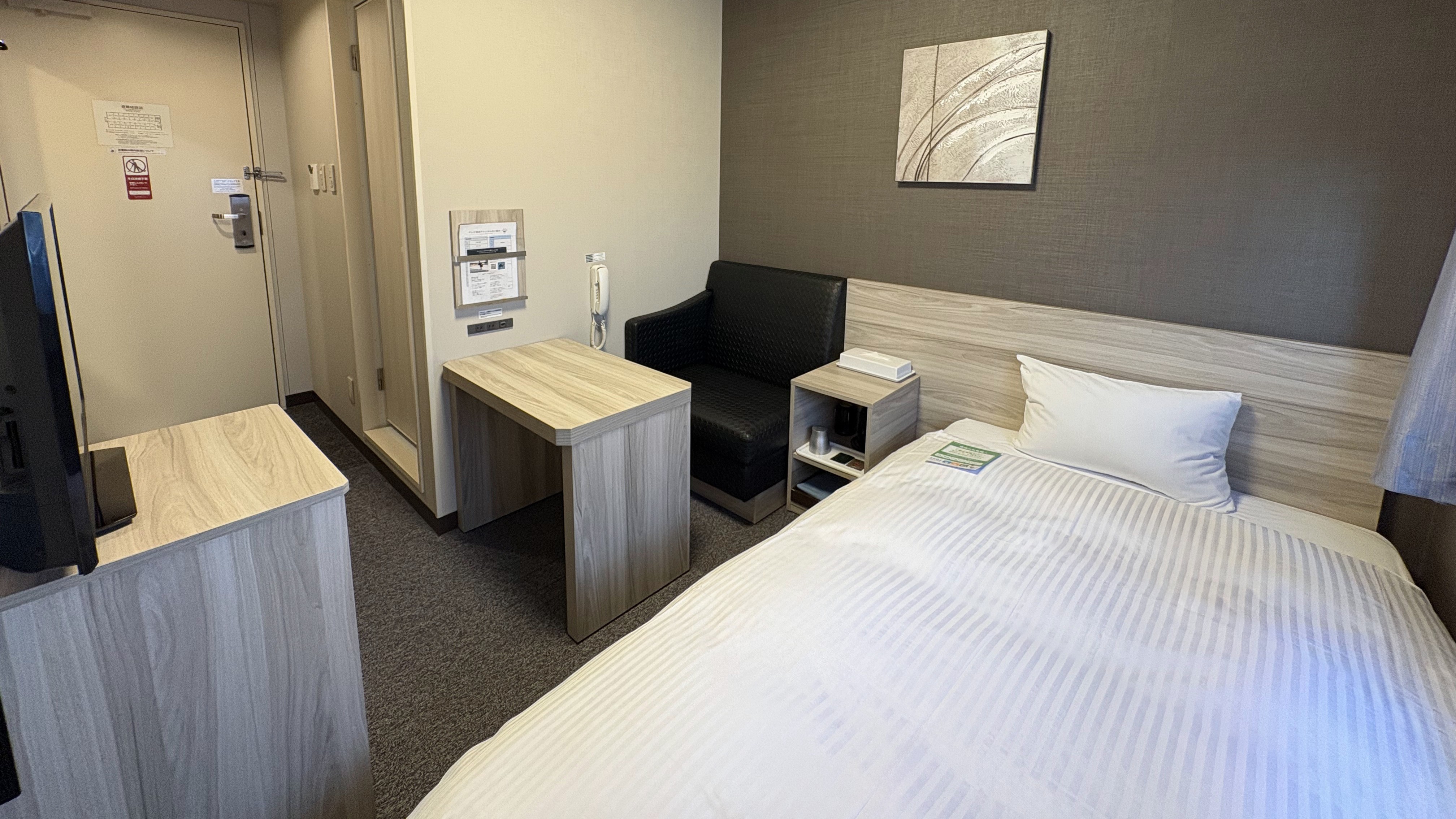 スタンダードシングルルーム2