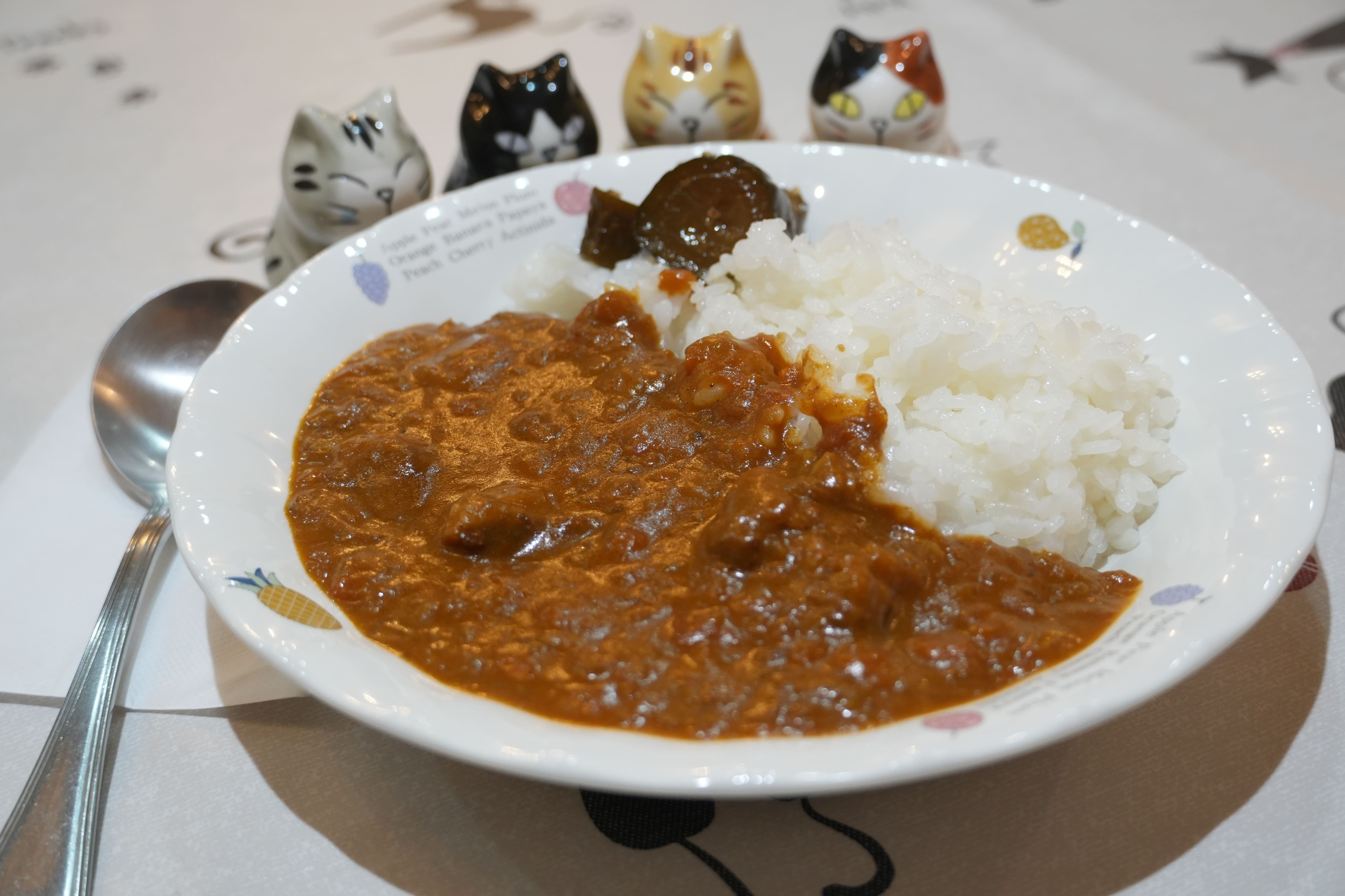 【期間限定】オーナー特製ビーフカレーがお部屋で食べられる夕食なし朝食付きプラン
