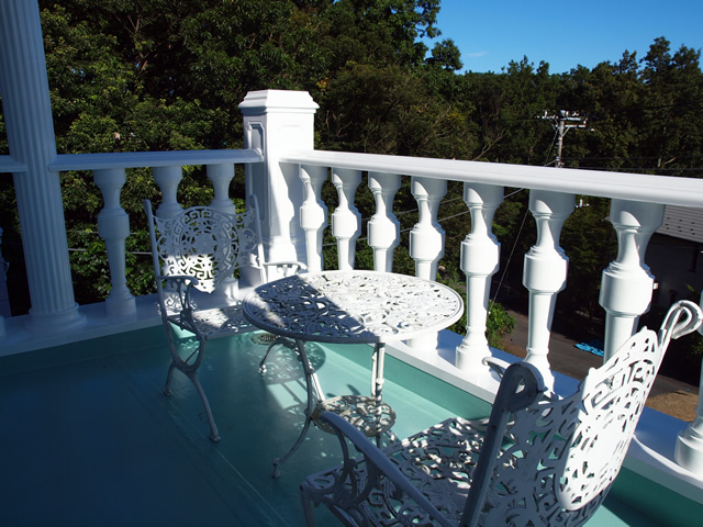balcony
