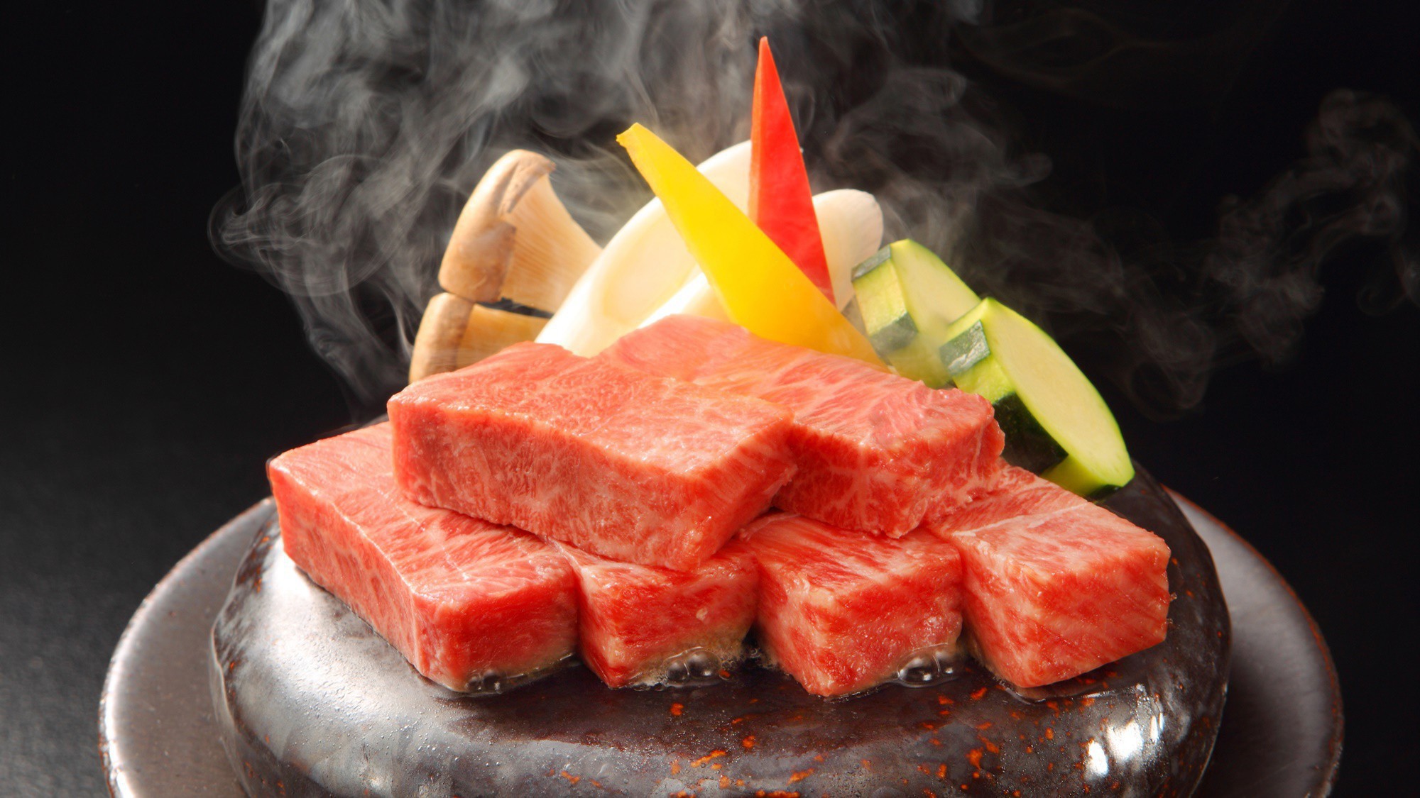 【山形牛ステーキ】上質の山形牛ステーキを石焼で匂い、音で贅沢に。※旬の素材により料理内容異なります