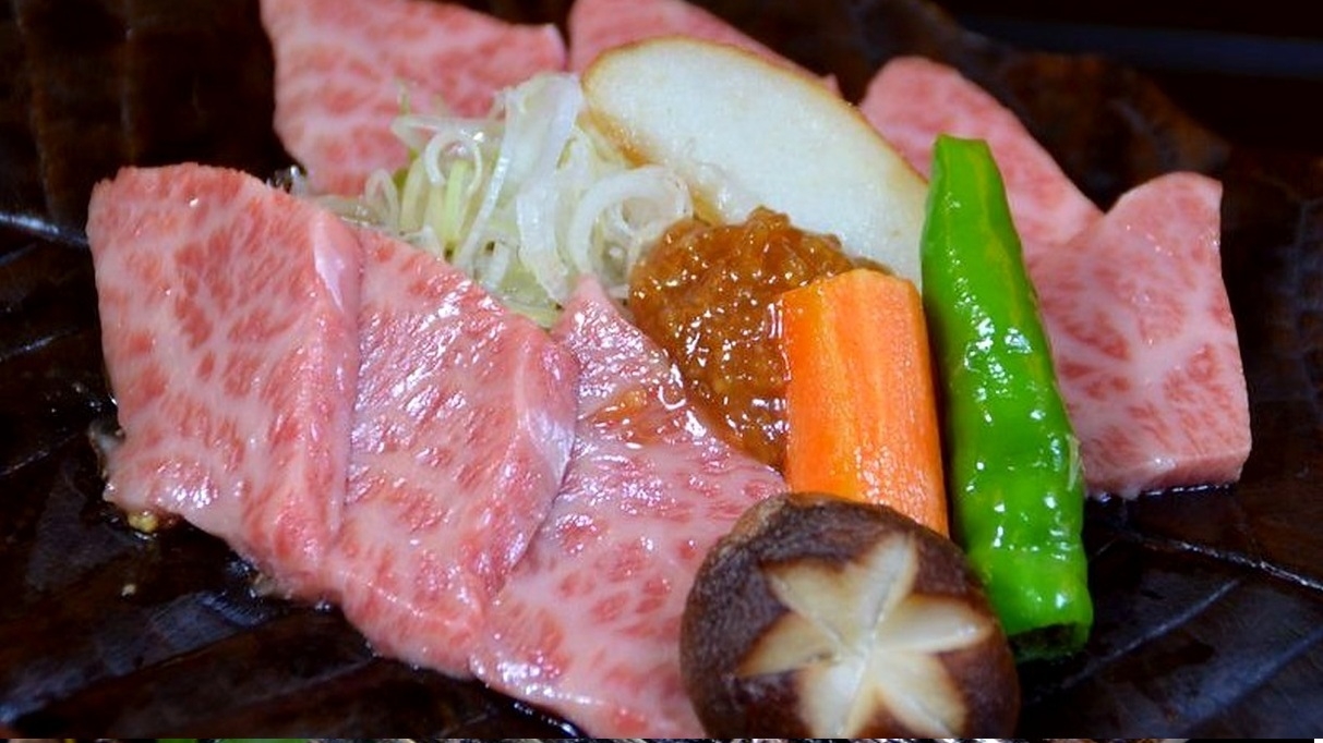 【季節の会席A】ハズせない人気の飛騨牛料理付「朴葉味噌ステーキ/郷土料理」「握り寿司」