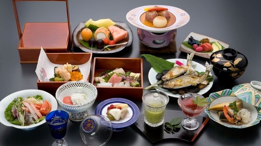 【季節の会席B】選べるメイン「飛騨牛ステーキorしゃぶしゃぶ」