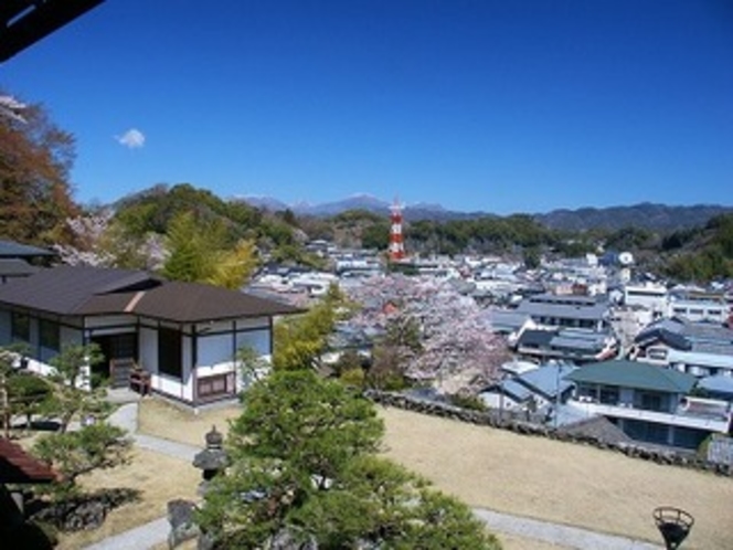 庭園からの景色　春