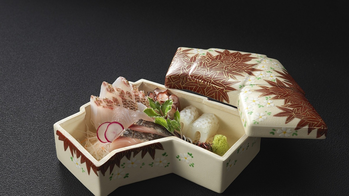 【9月限定】長寿お祝い夕食付プラン〜日本料理「あわみ」会席付〜
