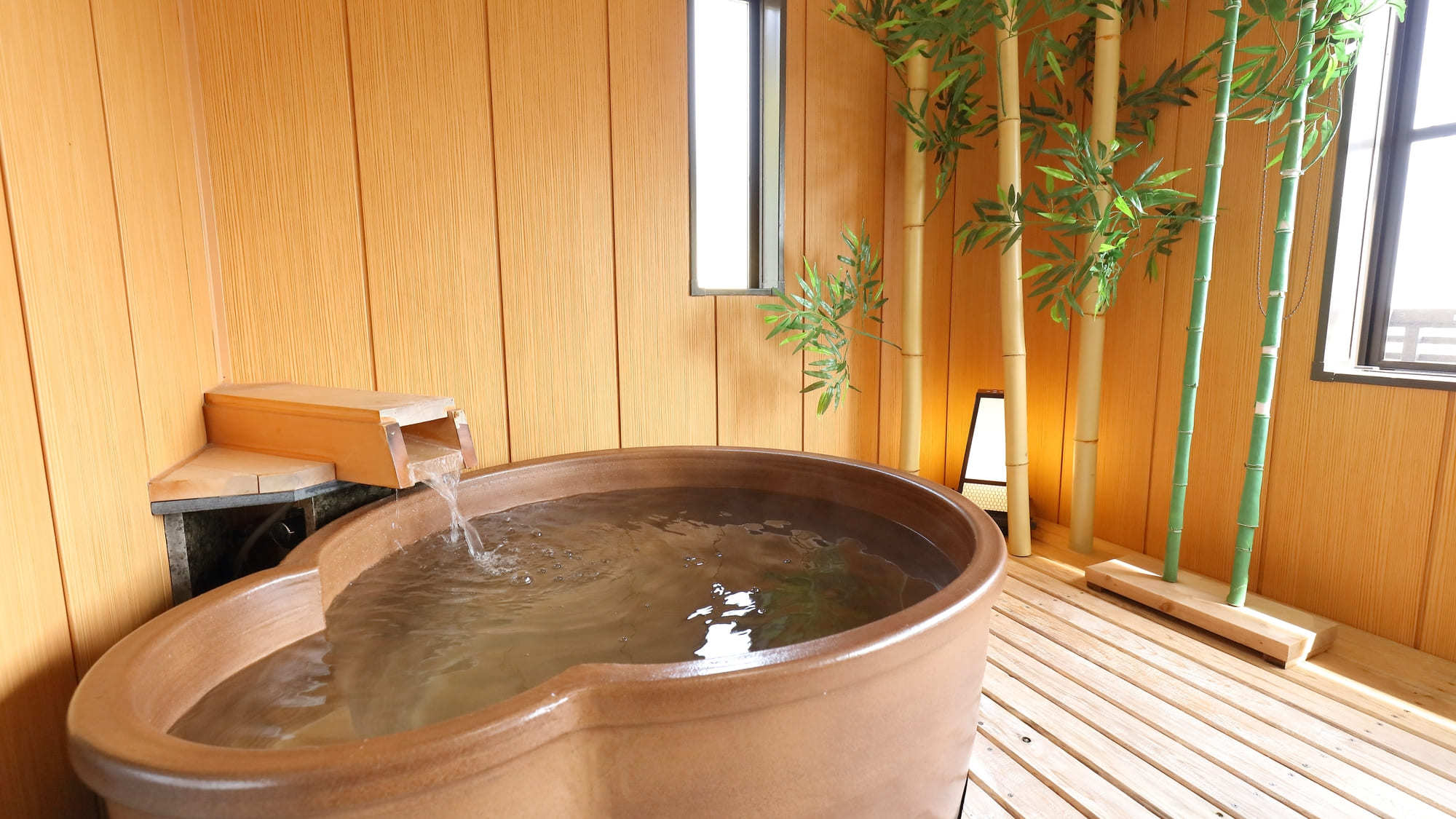 【1泊夕食】月替わり懐石を味わう 〜朝はのんびり、夜は佐宗の旬を堪能〜